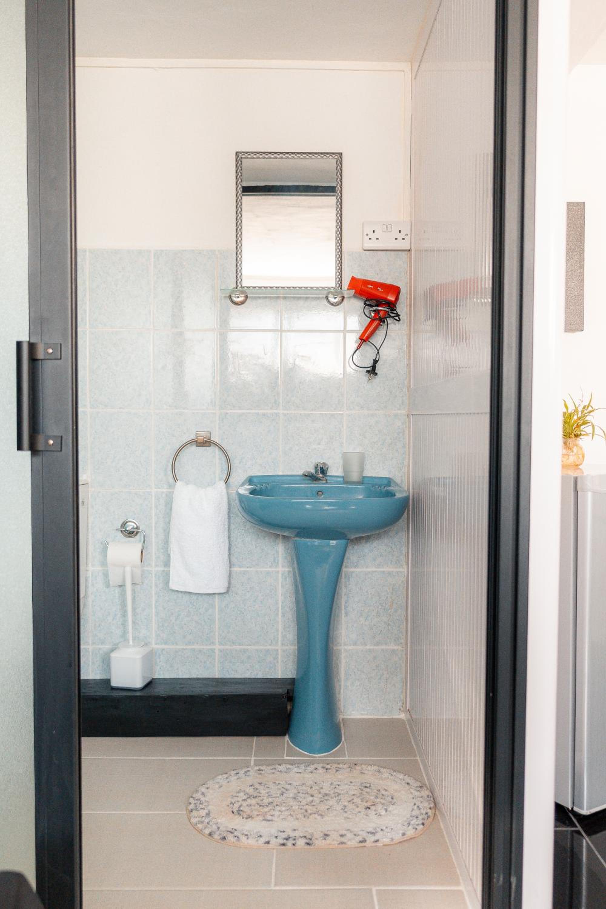 Double Room with Private Bathroom photo 2