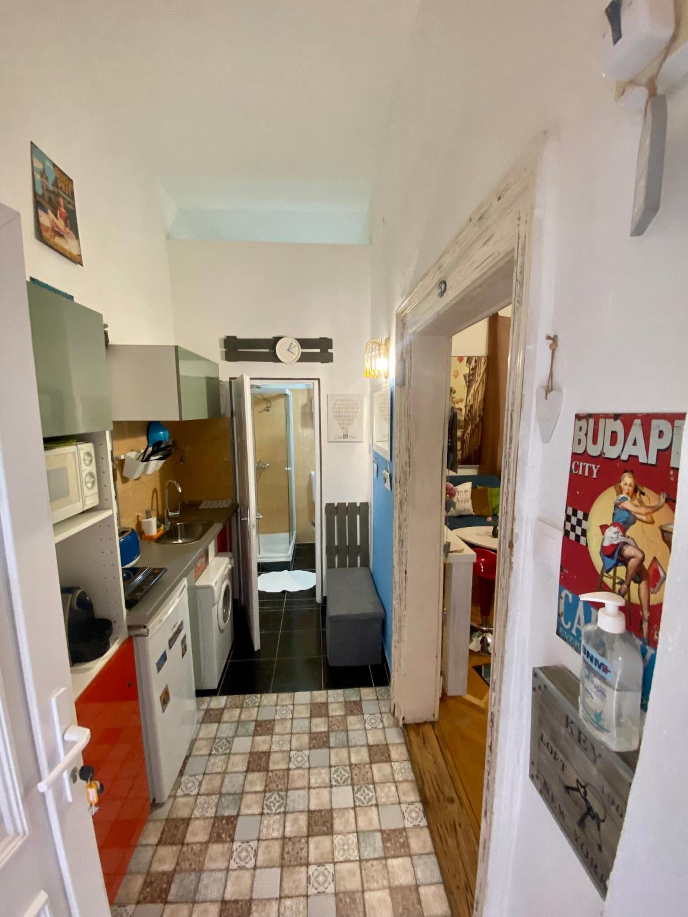 Studio Apartment - Photo 69
