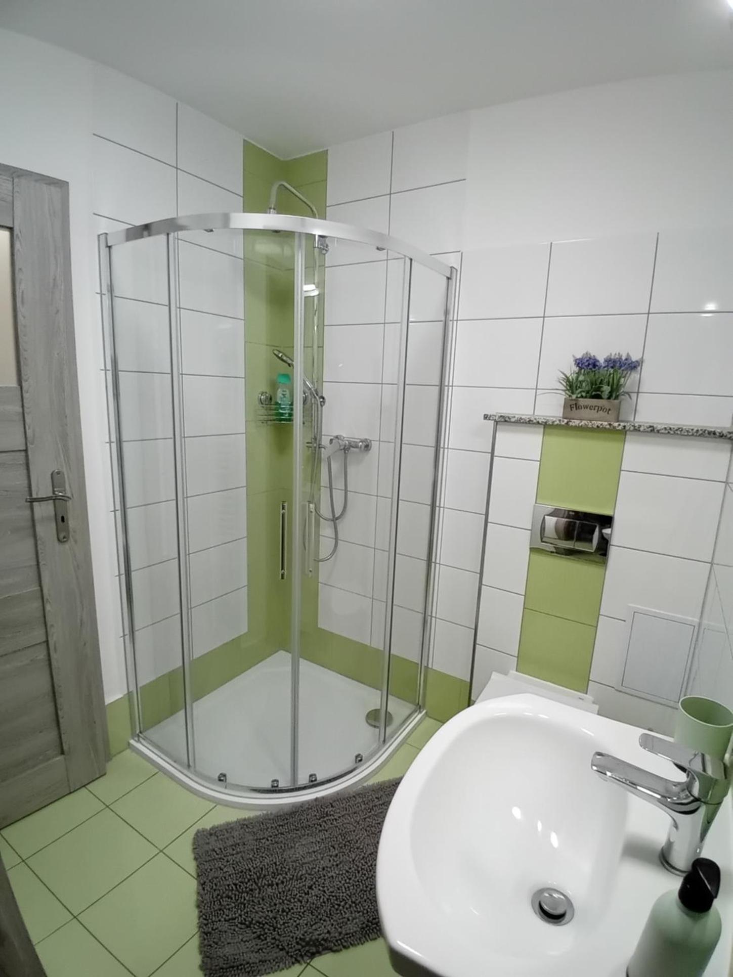 One-Bedroom Apartment - Photo 22