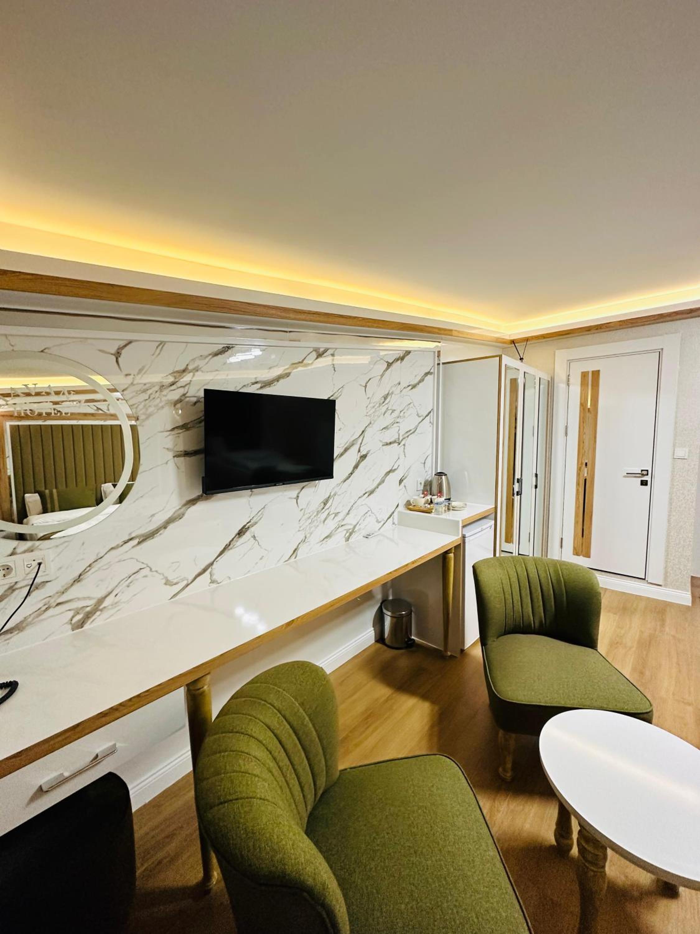 Deluxe Triple Room photo 1