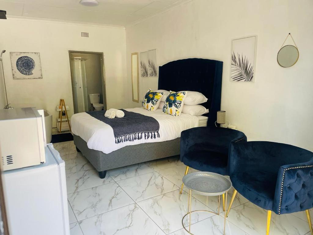 Deluxe Suite - Photo 1