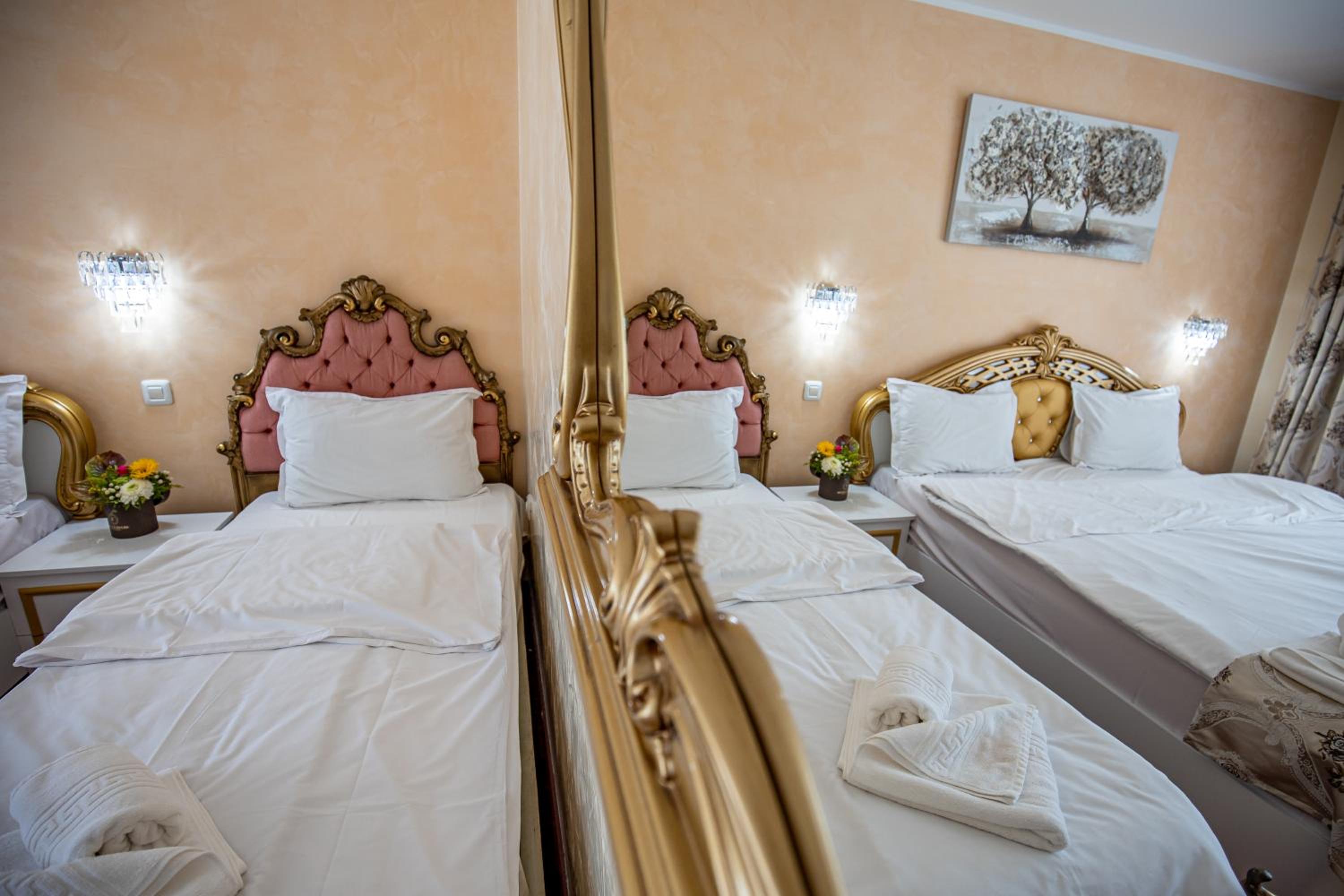 Triple Room with Balcony photo 1
