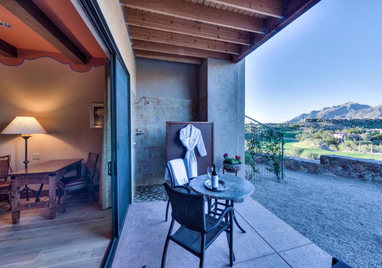 Sonoran King Mountain View Outside Shower - Photo 3