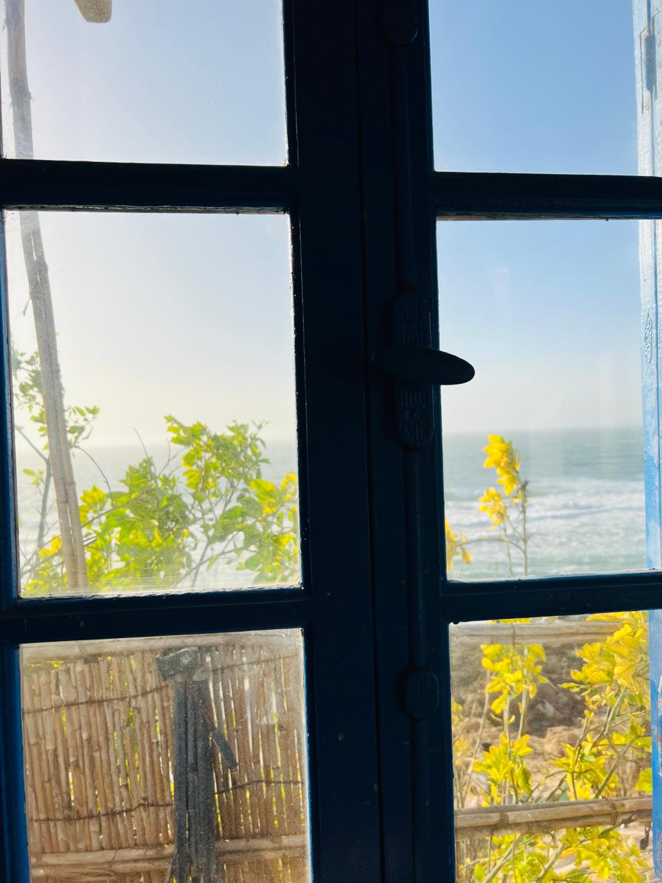 Standard Triple Room with Sea View - Photo 1
