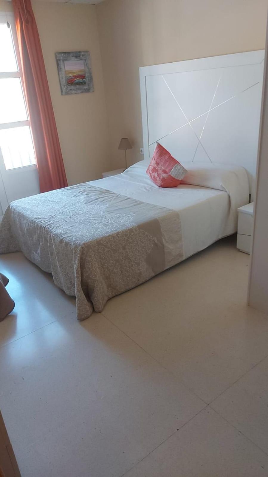 Habitación Deluxe (2 Adultos + 1 Niño)