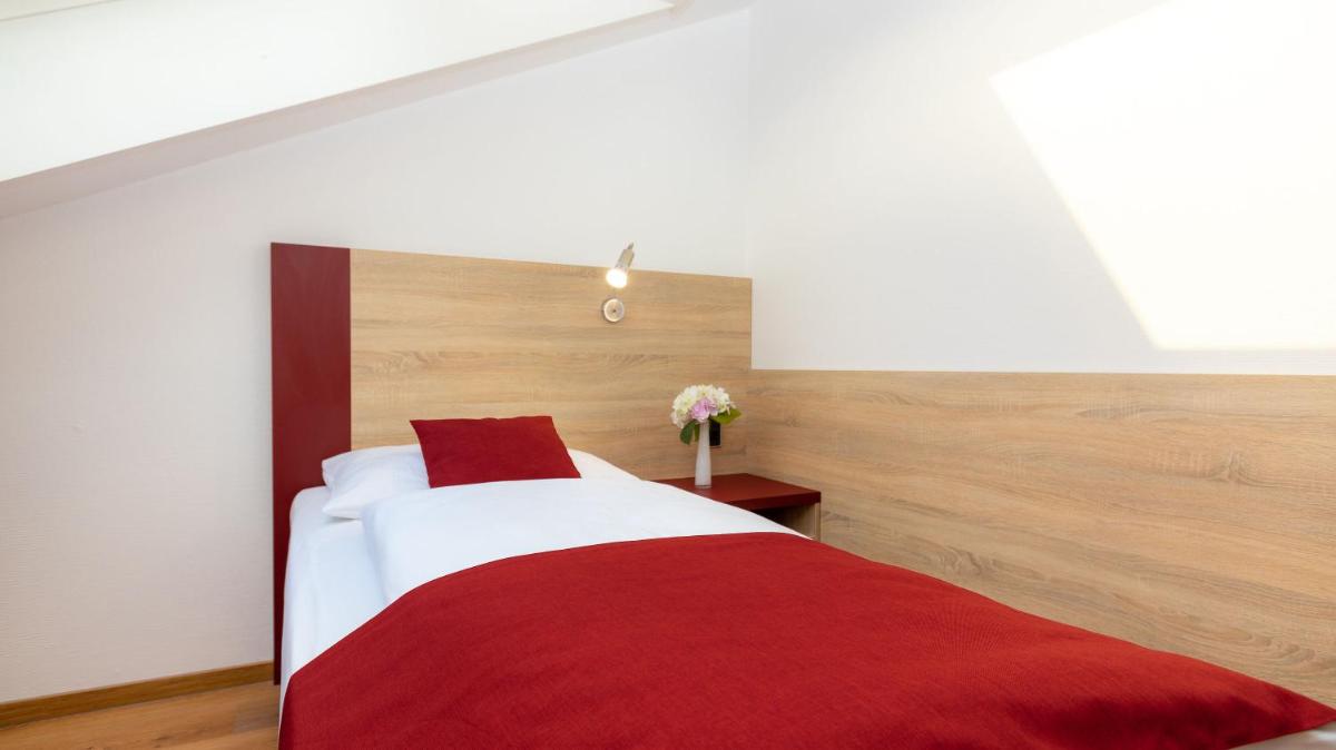 Standard Single Room photo 2