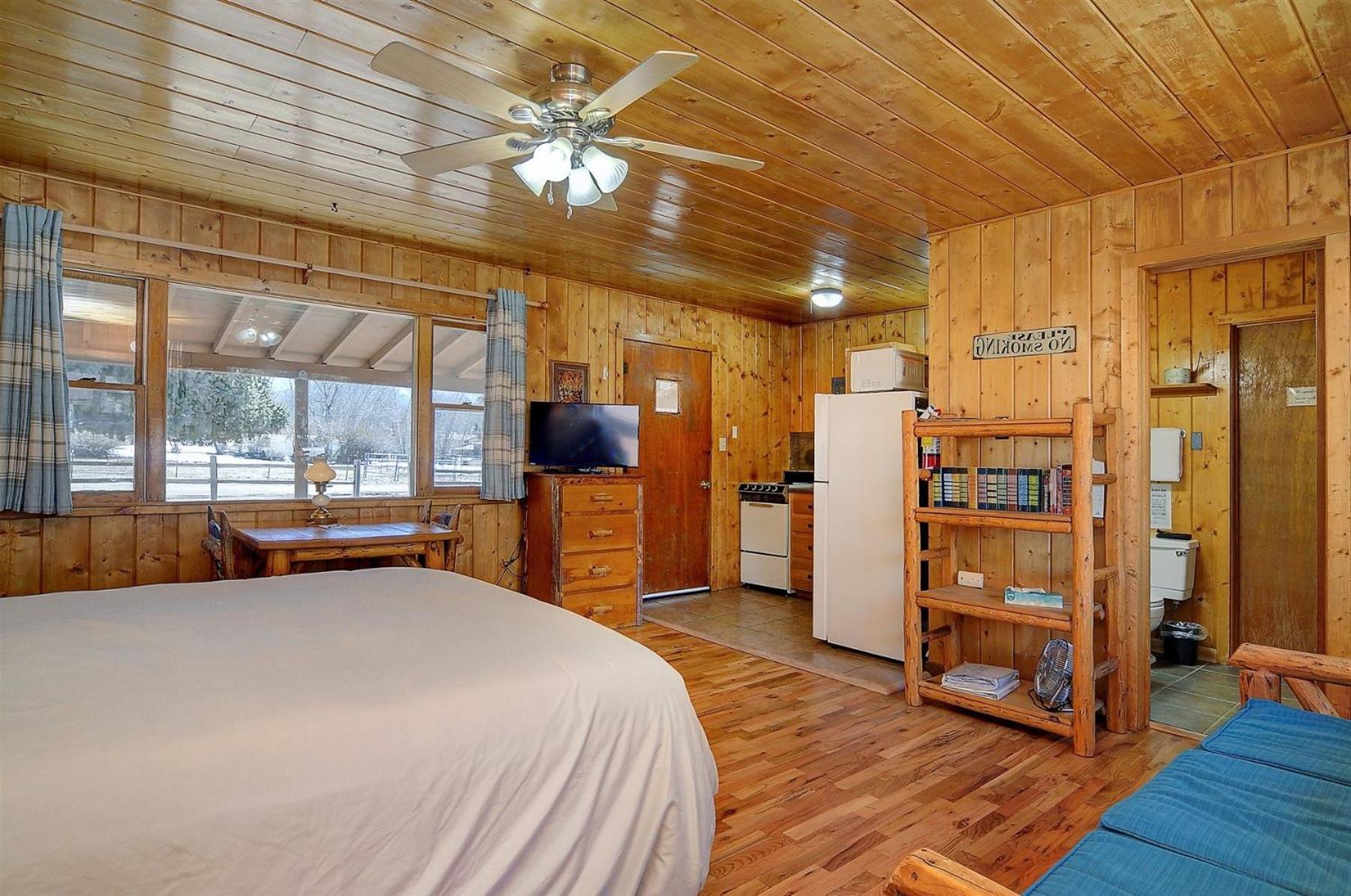 One-Bedroom Chalet
