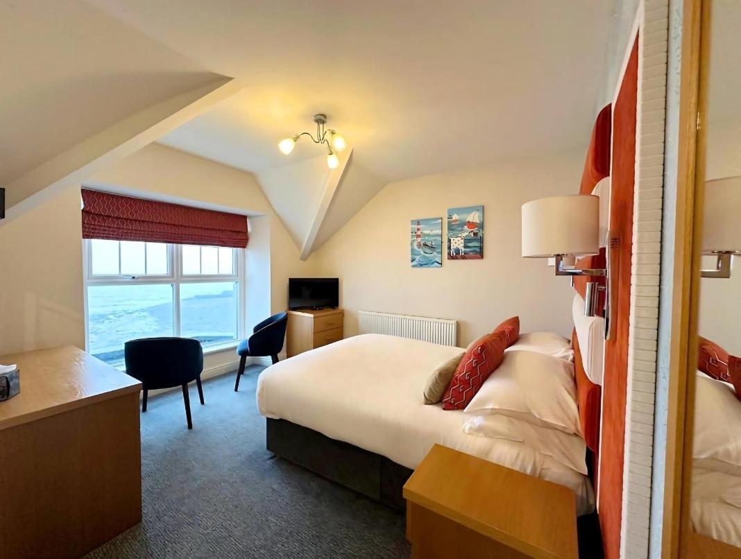 Superior King Room photo 3