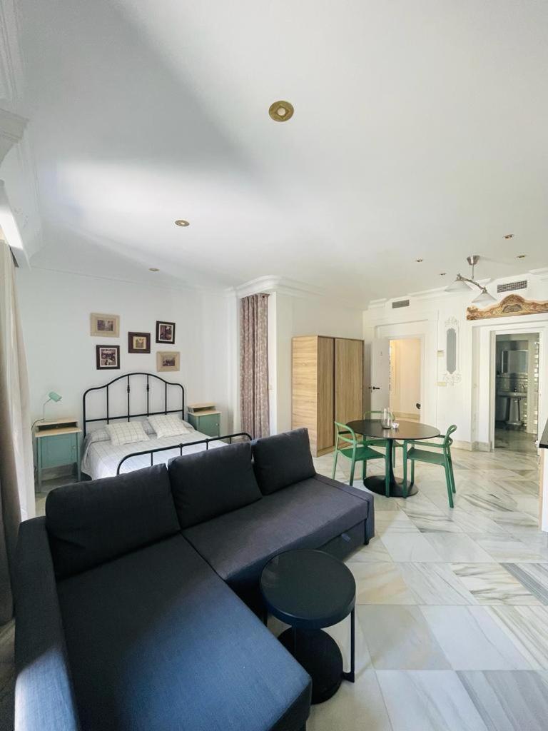 Habitación Doble con Baño Privado
