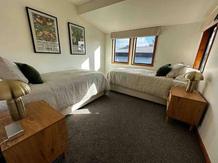 Three-Bedroom Apartment photo 3