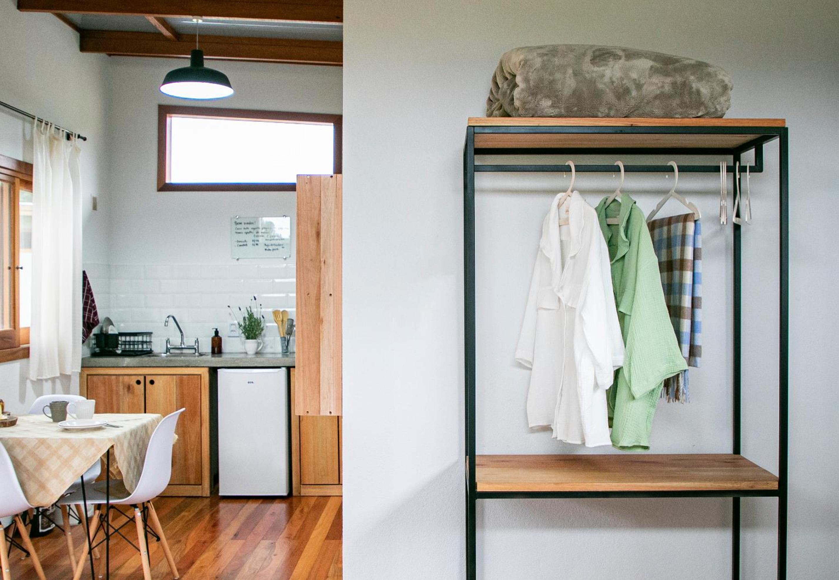 One-Bedroom House - Photo 24