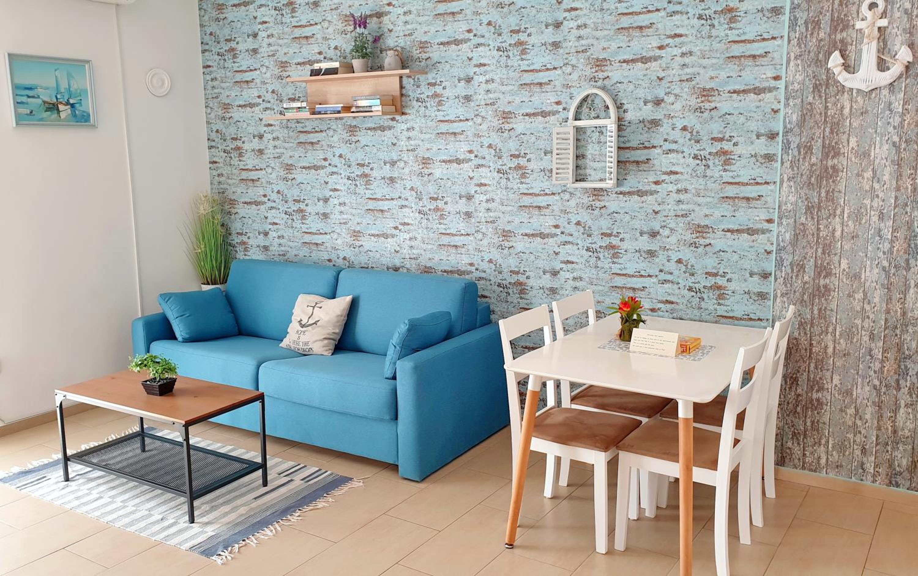Apartment with Balcony - Photo 1