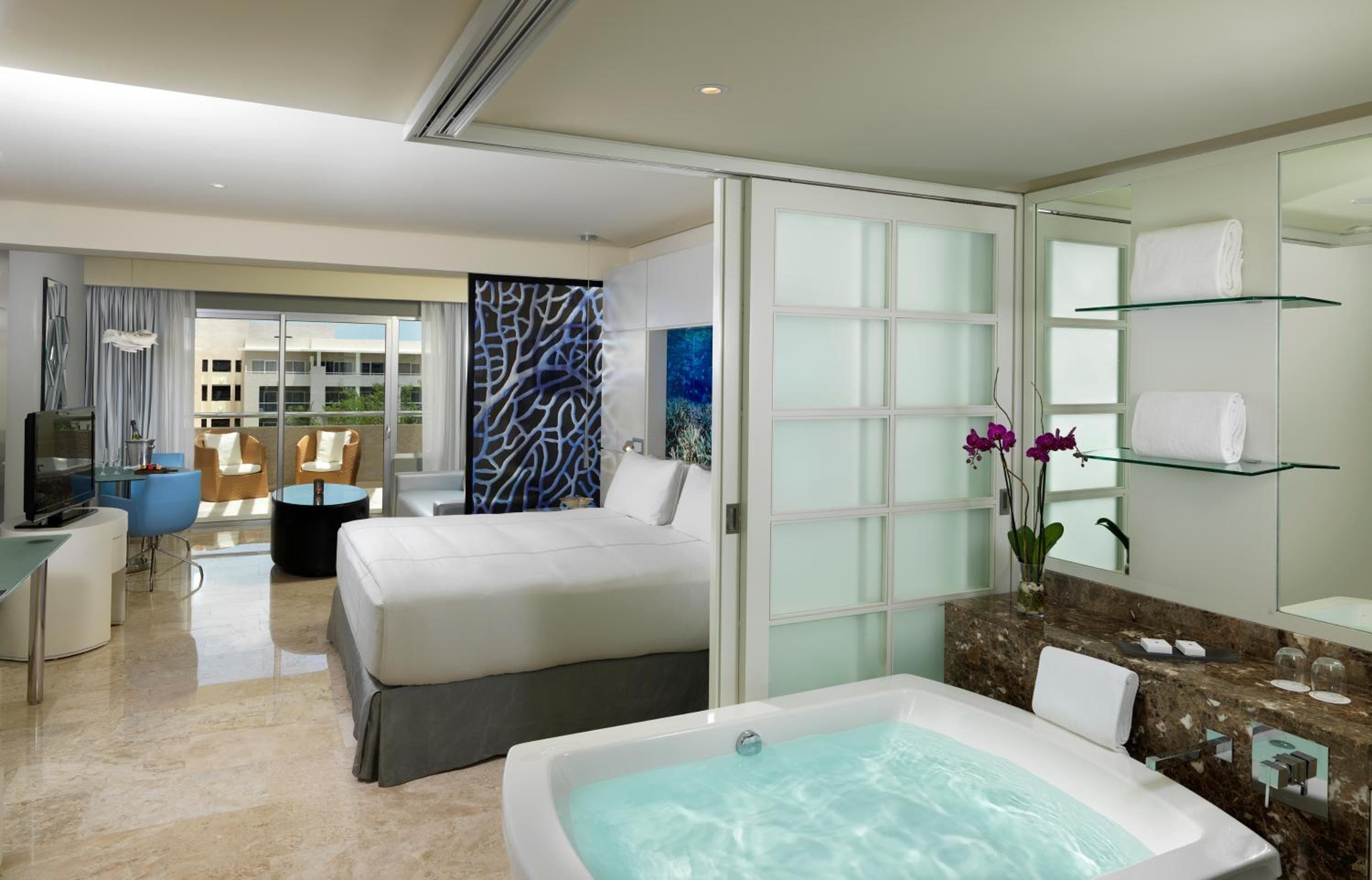 Roulette Room Playa del Carmen or La Perla