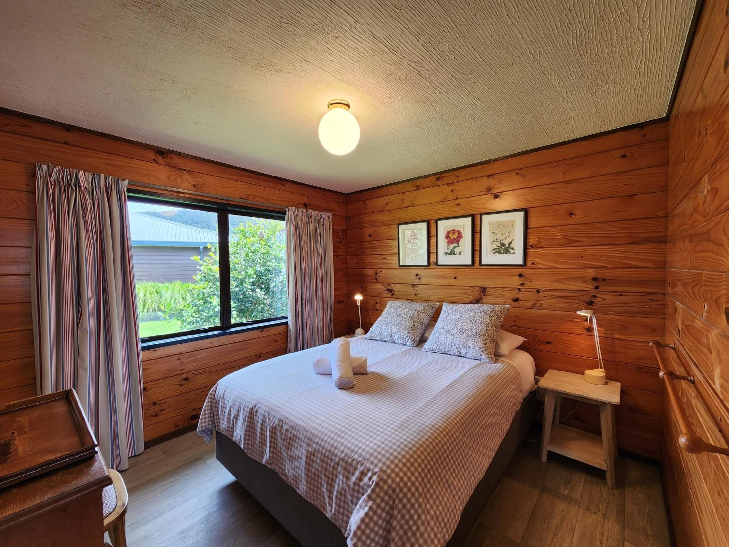 Three-Bedroom House photo 1