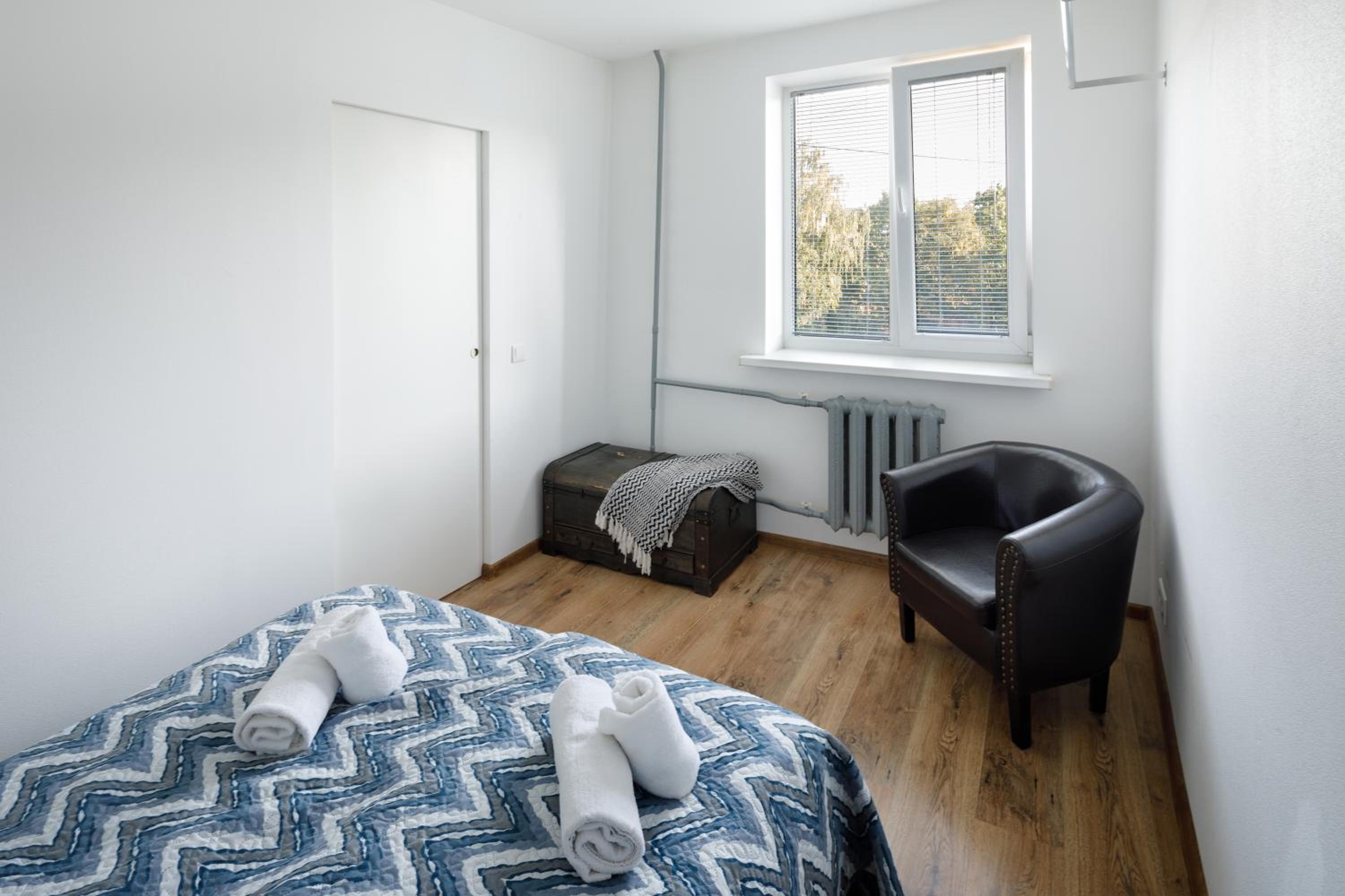 Two-Bedroom Apartment - Photo 6