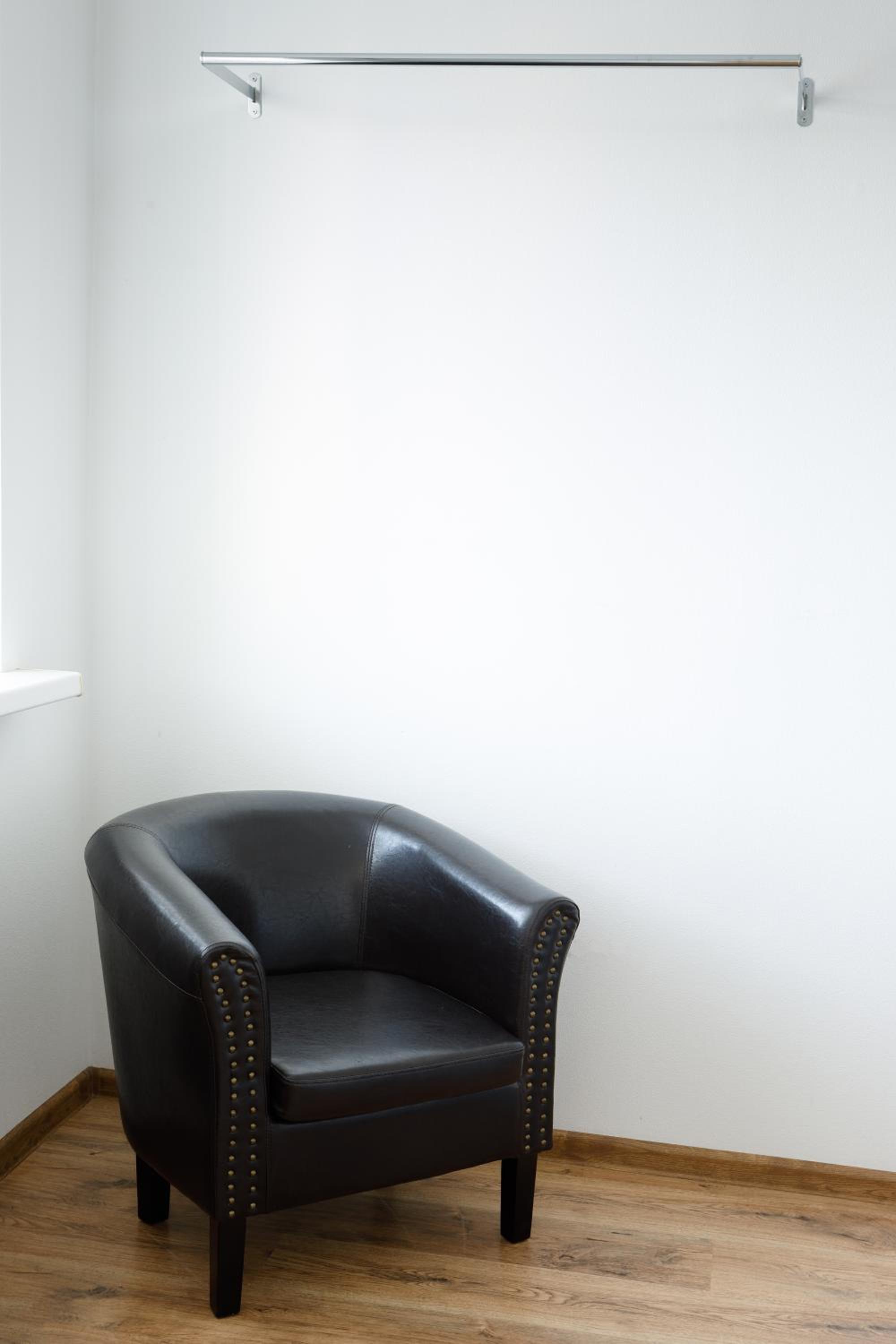 Two-Bedroom Apartment - Photo 8