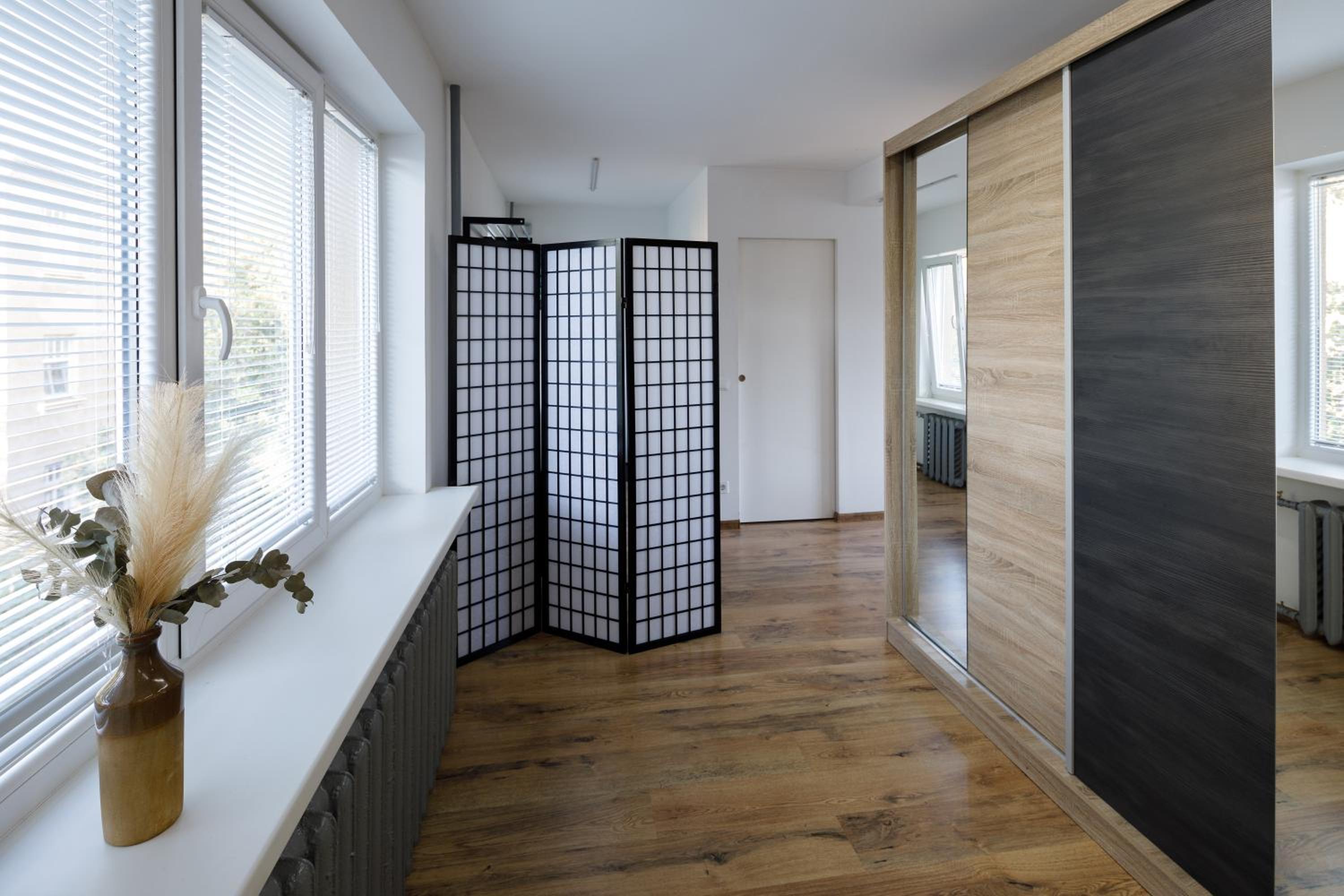 Two-Bedroom Apartment - Photo 9