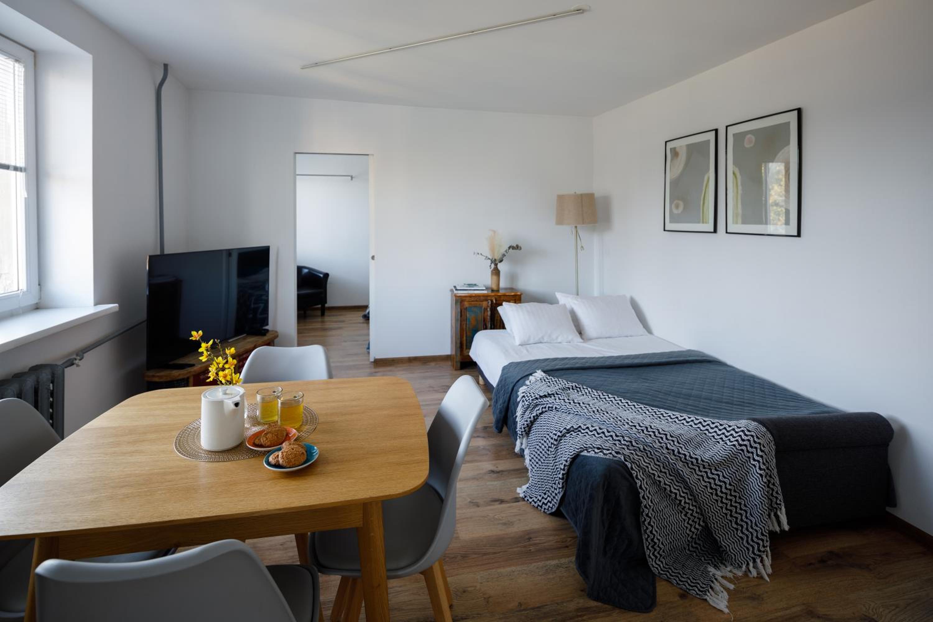 Two-Bedroom Apartment - Photo 29
