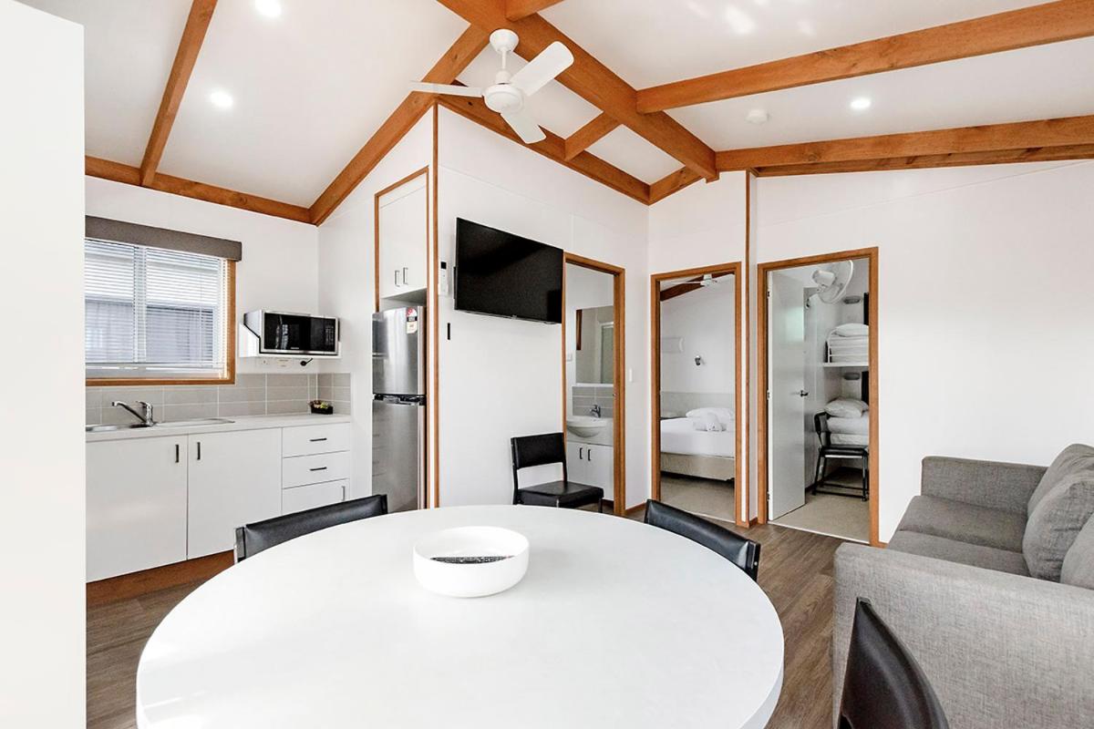 Deluxe Two-Bedroom Cabin photo 1