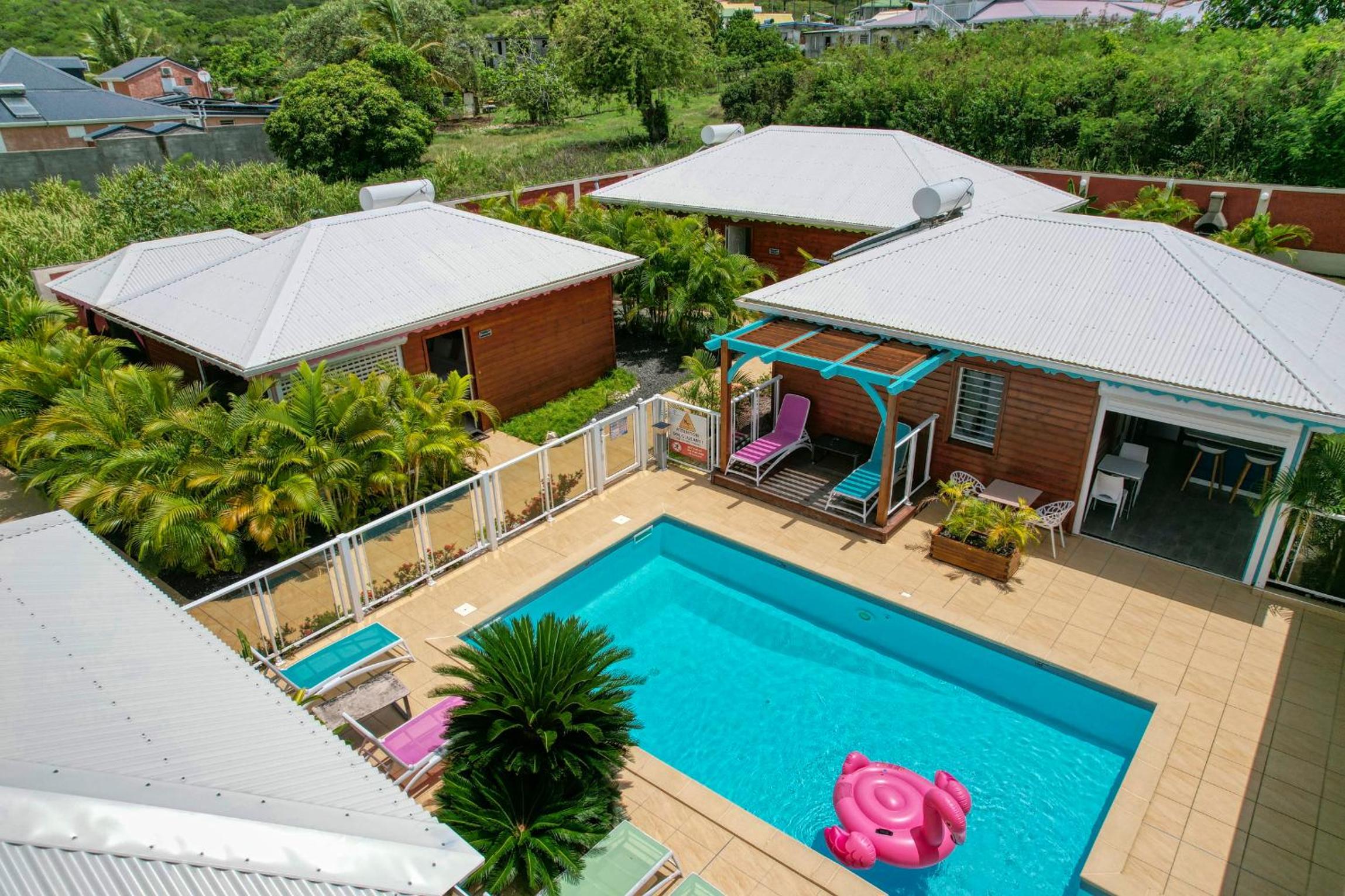 One-Bedroom House - Photo 14