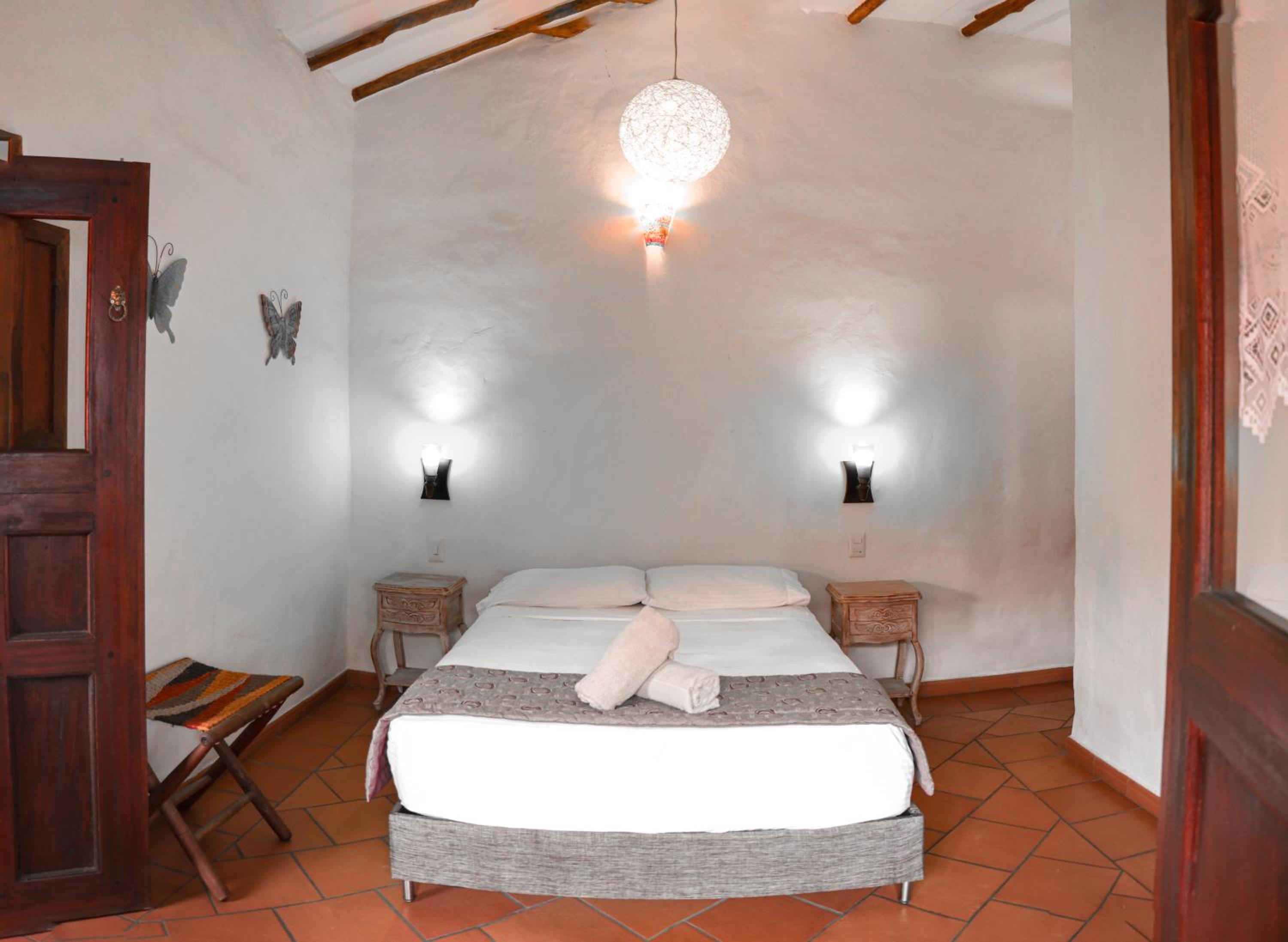 Double Room with Private Bathroom photo 3