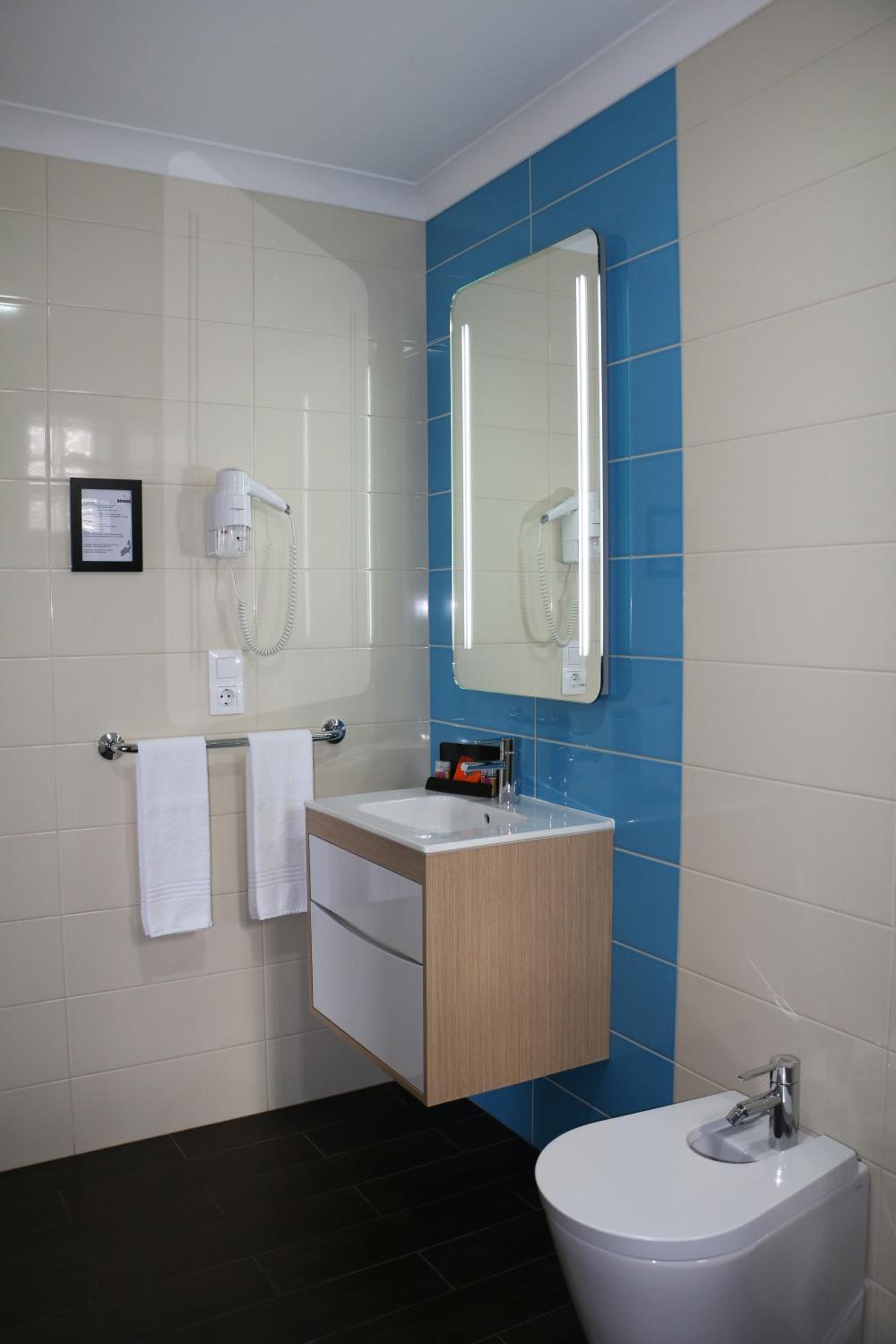 Apartment with Sea View - Photo 2