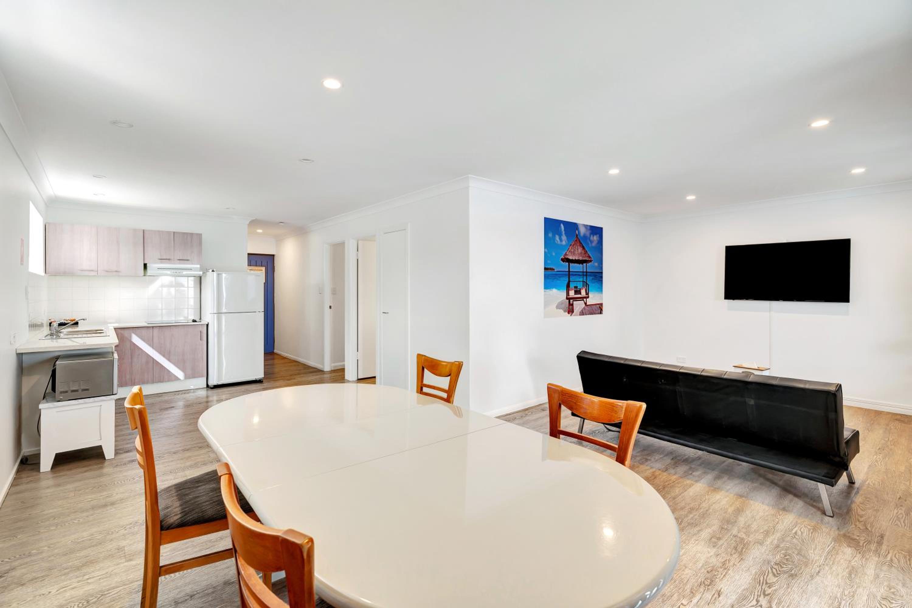 Two-Bedroom Apartment - Photo 12