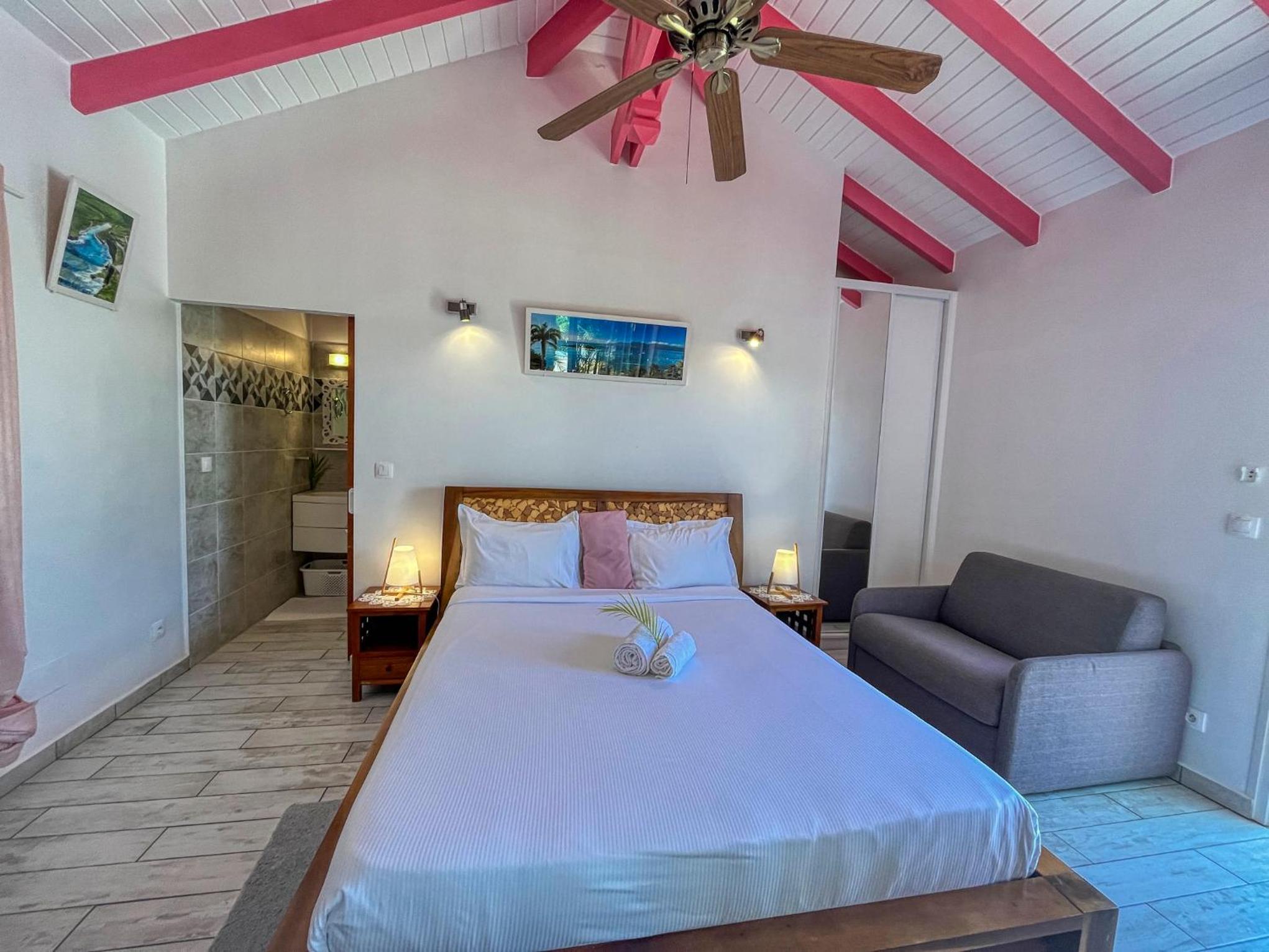 One-Bedroom House - Photo 1