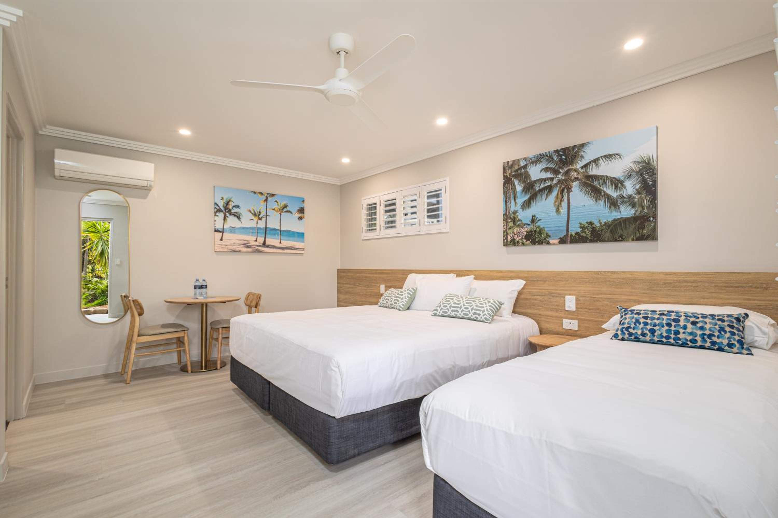 Superior Quadruple Room - Photo 1