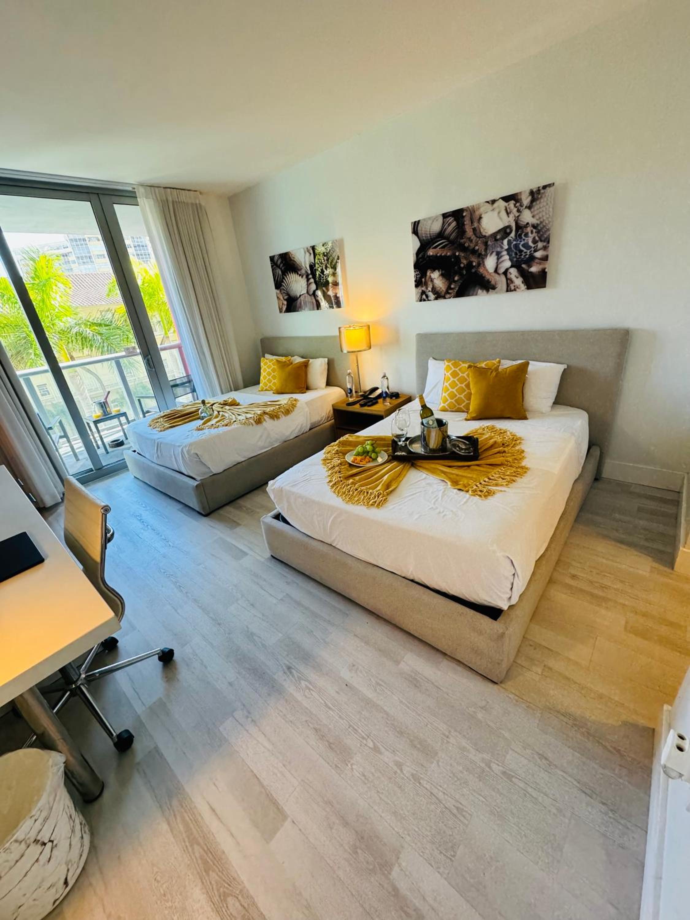 One-Bedroom Apartment
