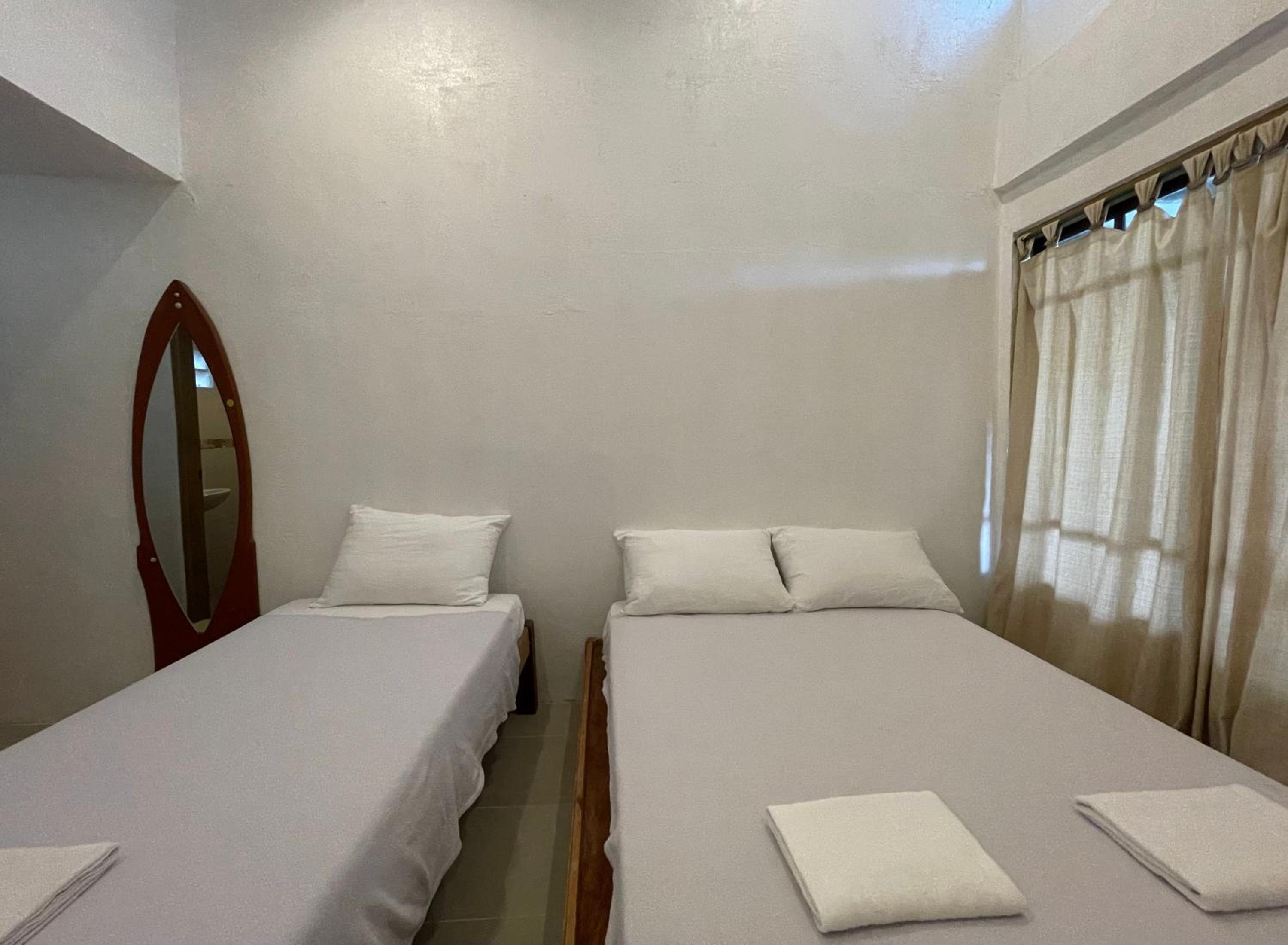 Triple Room - Photo 2