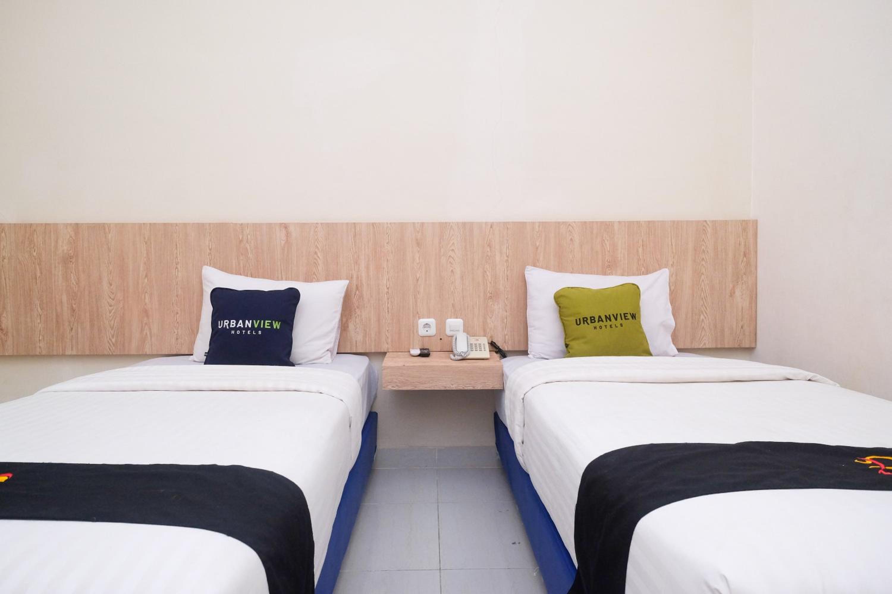 Superior Twin Room - Photo 8