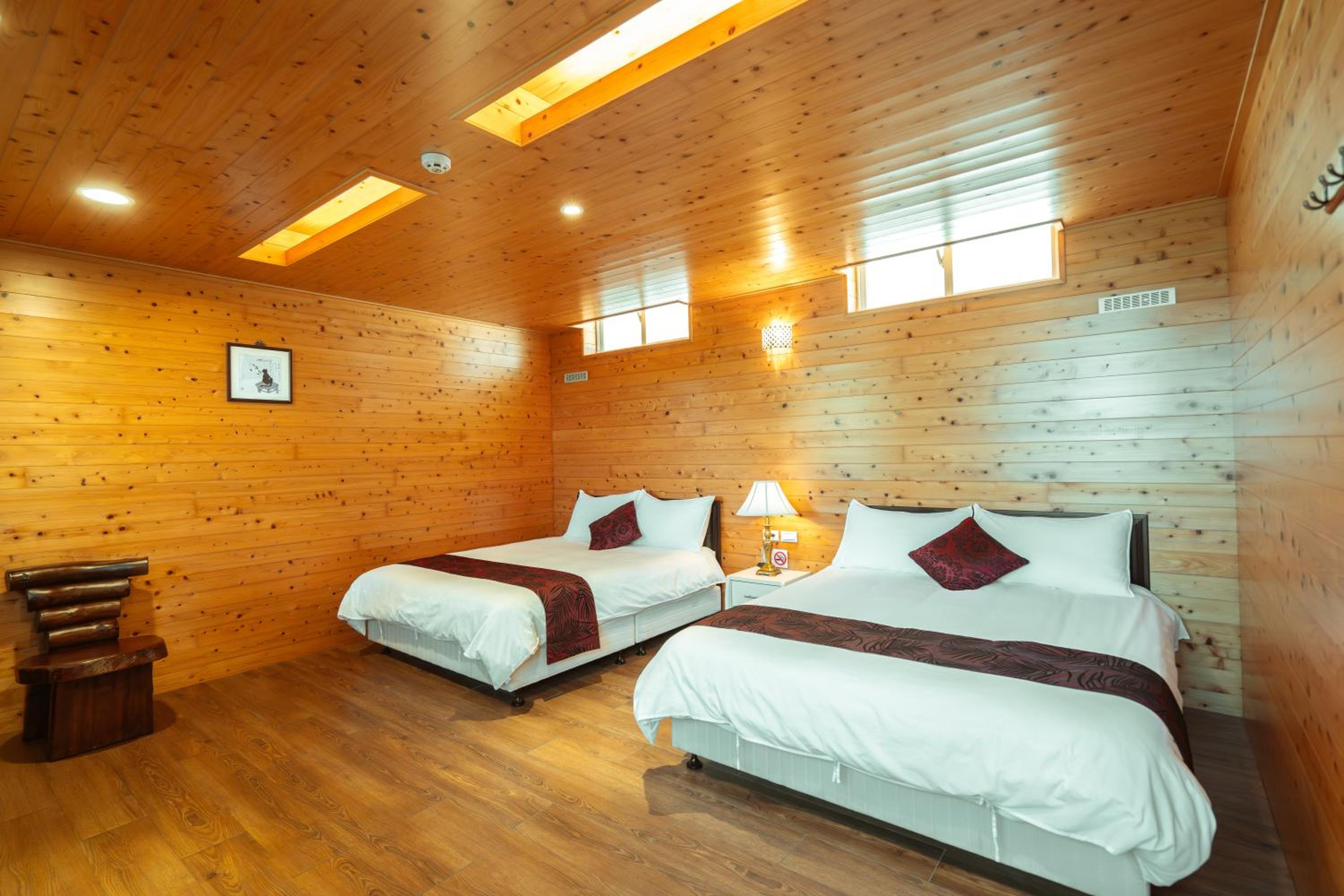 Standard Quadruple Room photo 2
