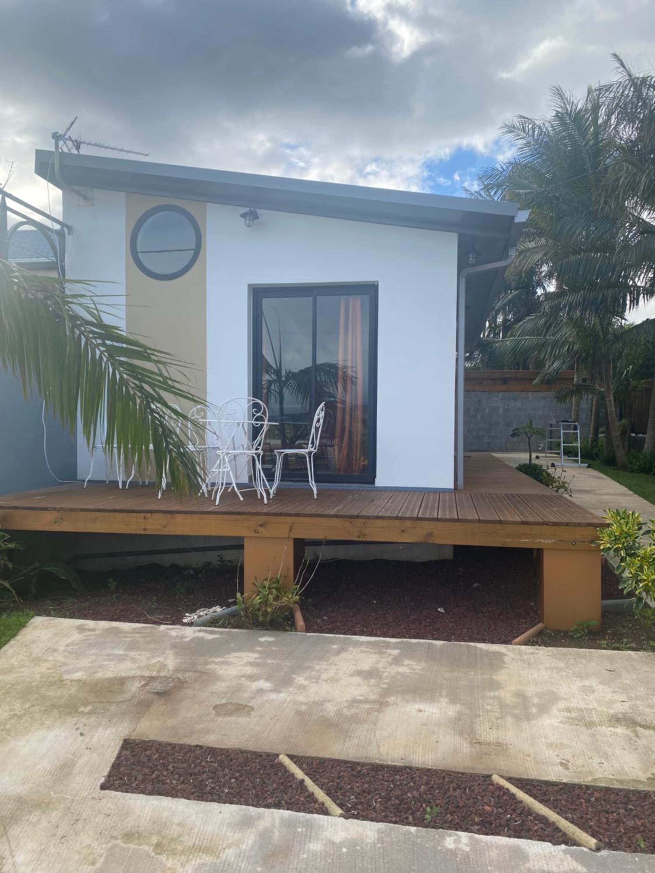 One-Bedroom House photo 2