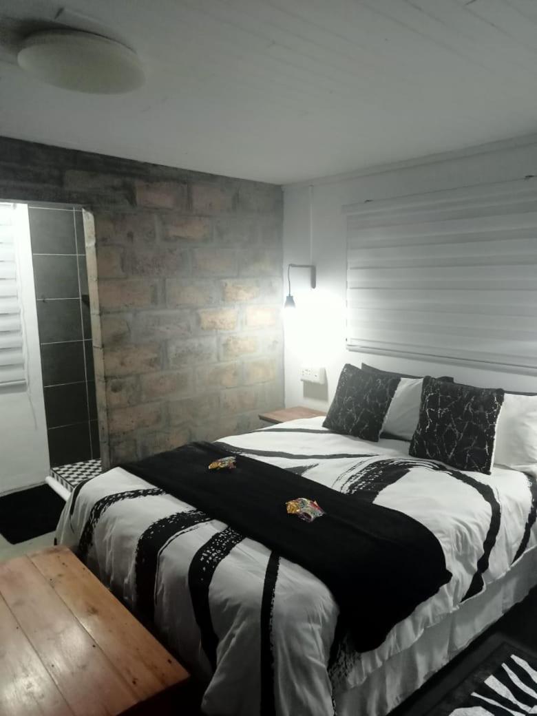 Two-Bedroom Apartment - Photo 14
