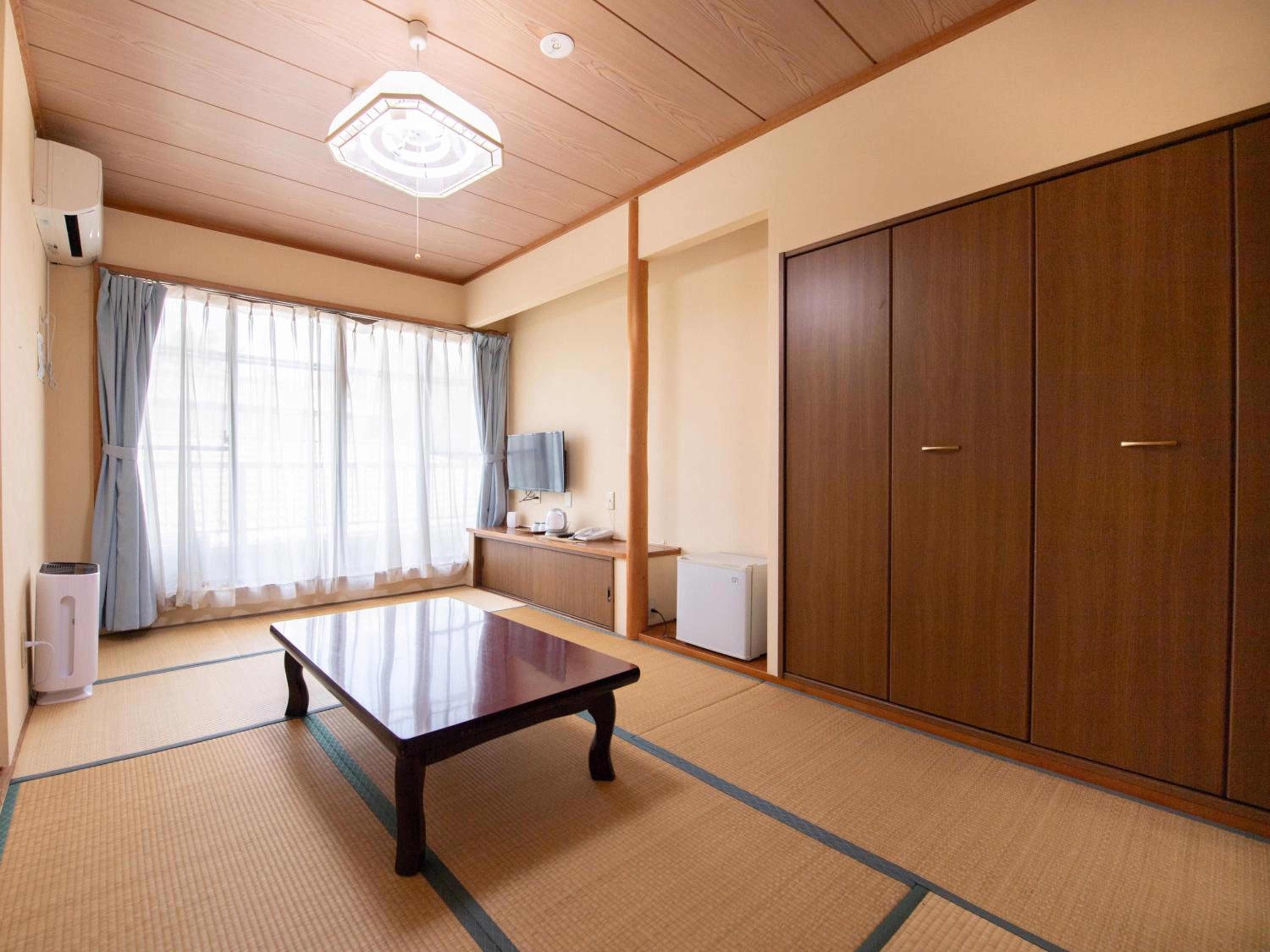 Japanese-Style Room (4 Adults) - Annex - Non-Smoking	 - Photo 1