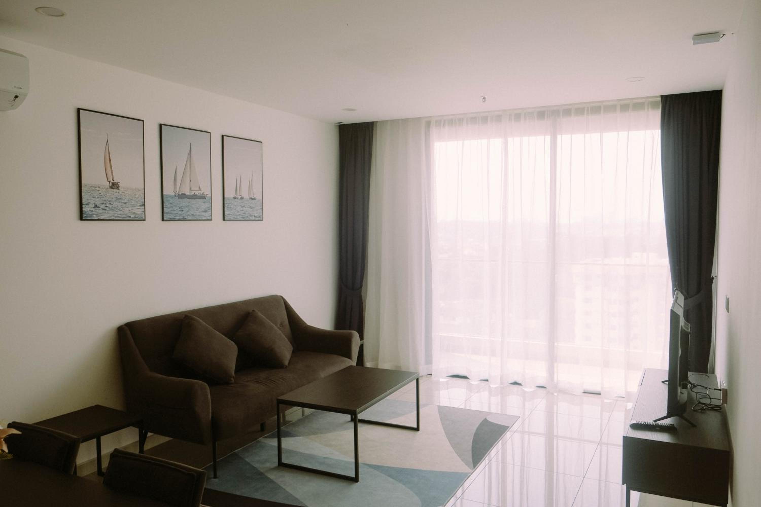 One Bedroom Deluxe King