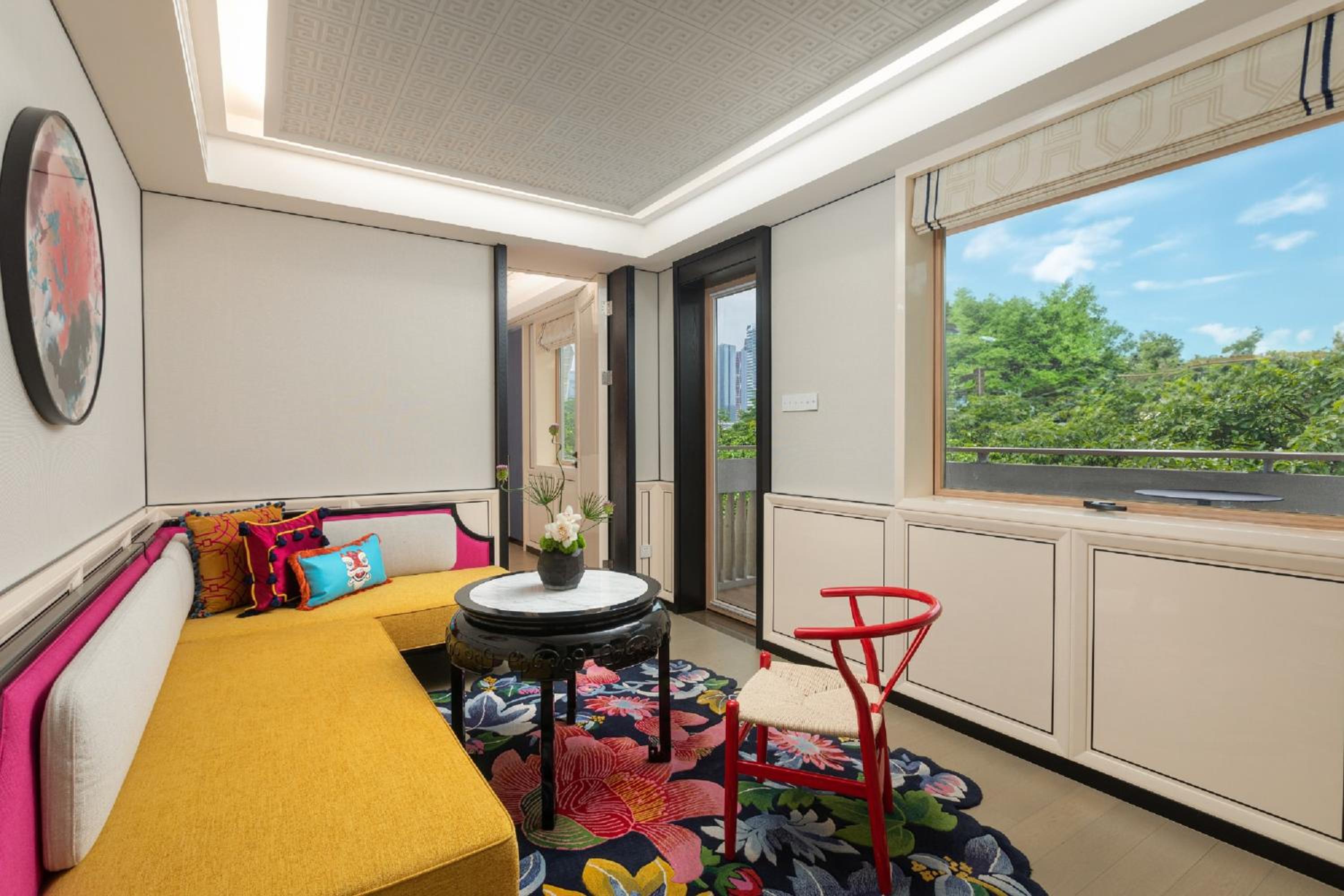 One-Bedroom King Suite with Balcony