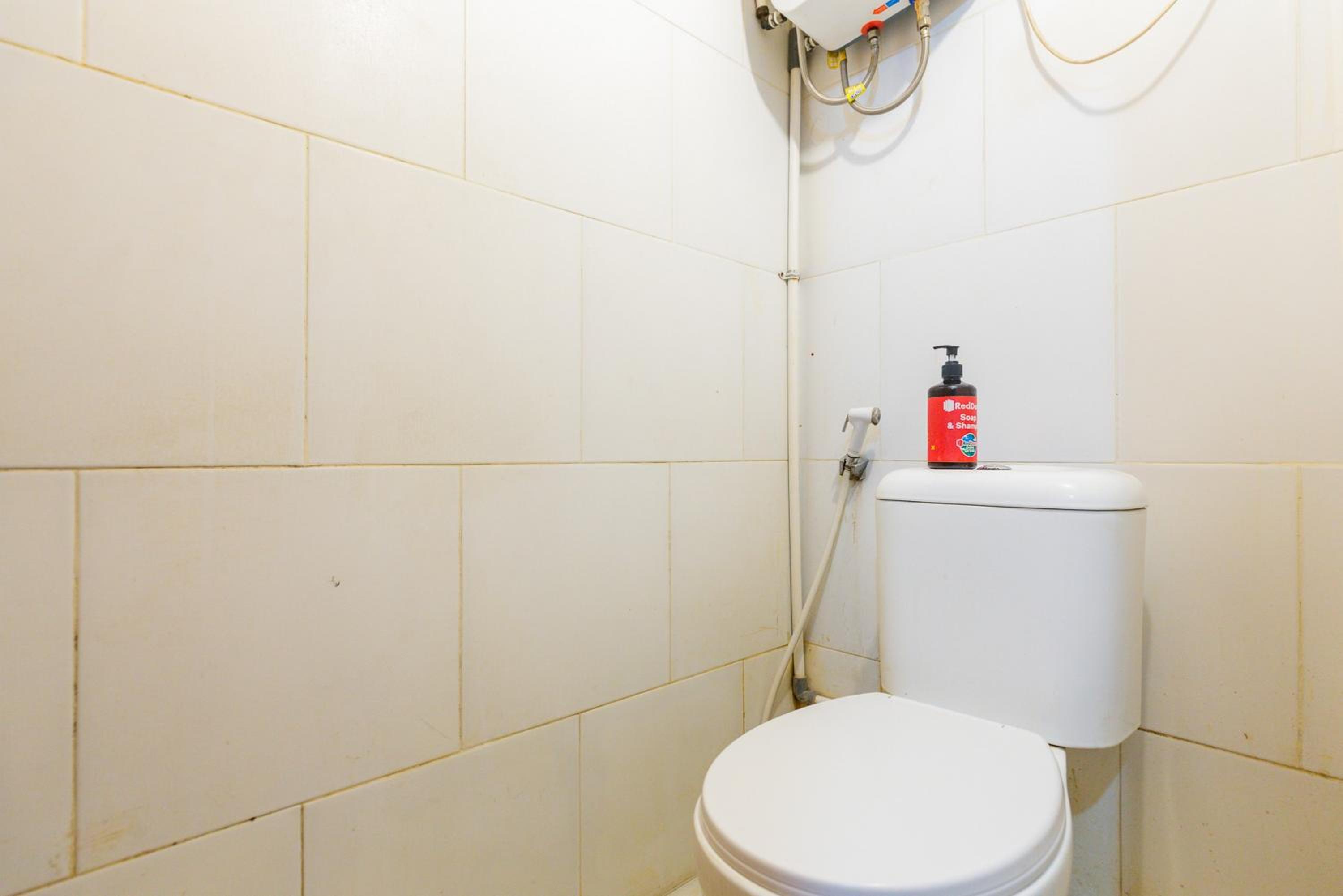 Double Room - Photo 6