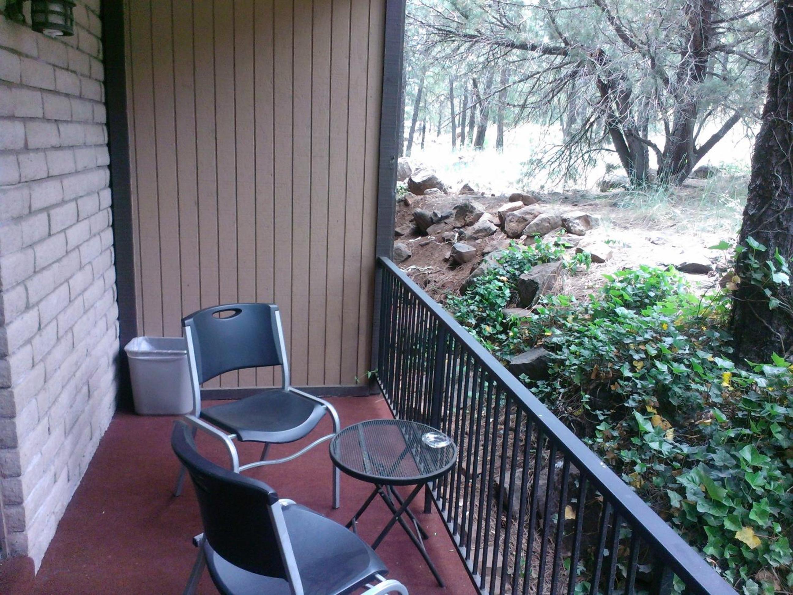 Mini Suite - Photo 6