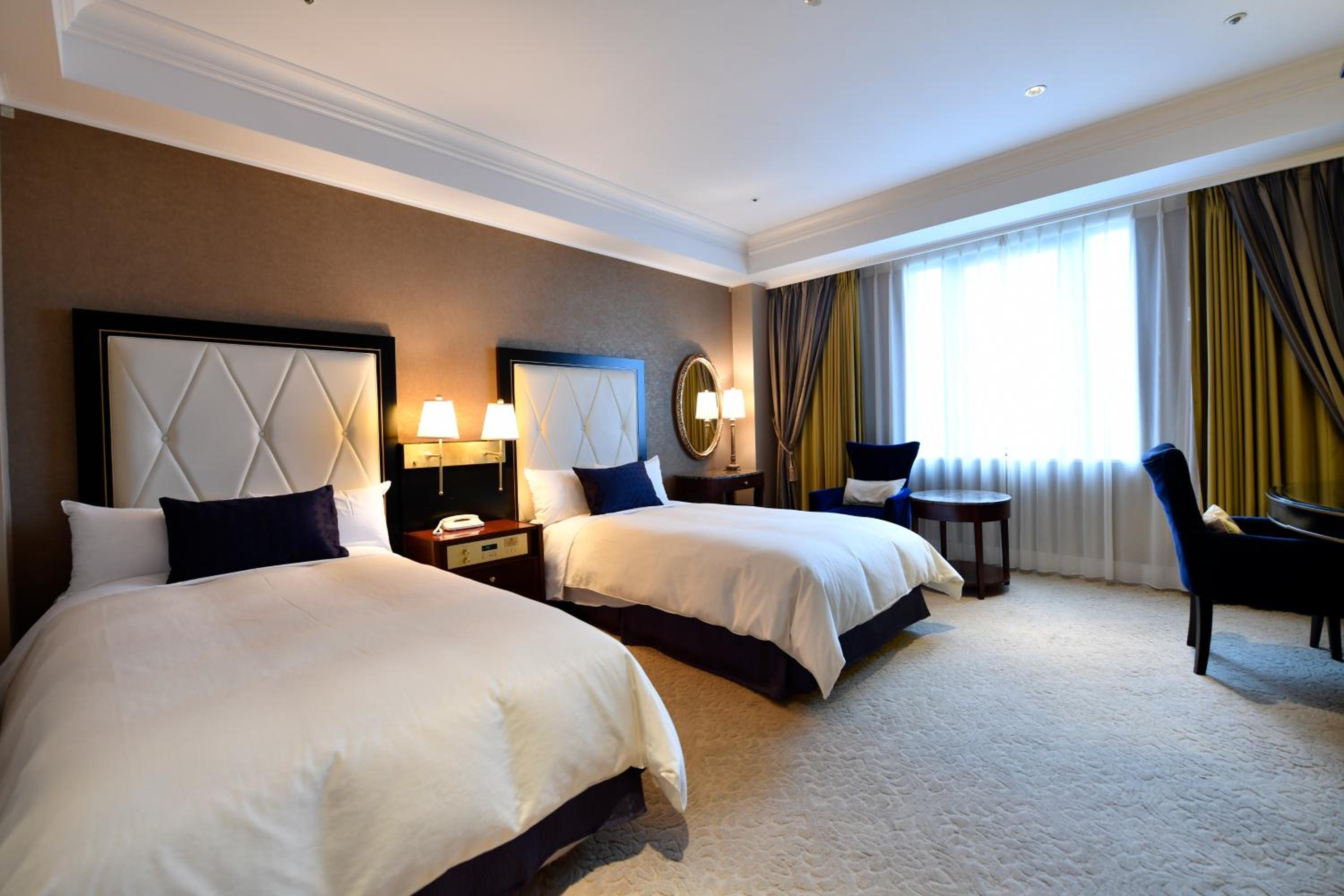 Check in after 3PM - Grand Deluxe Twin - Main Building - Non-Smoking - Photo 1