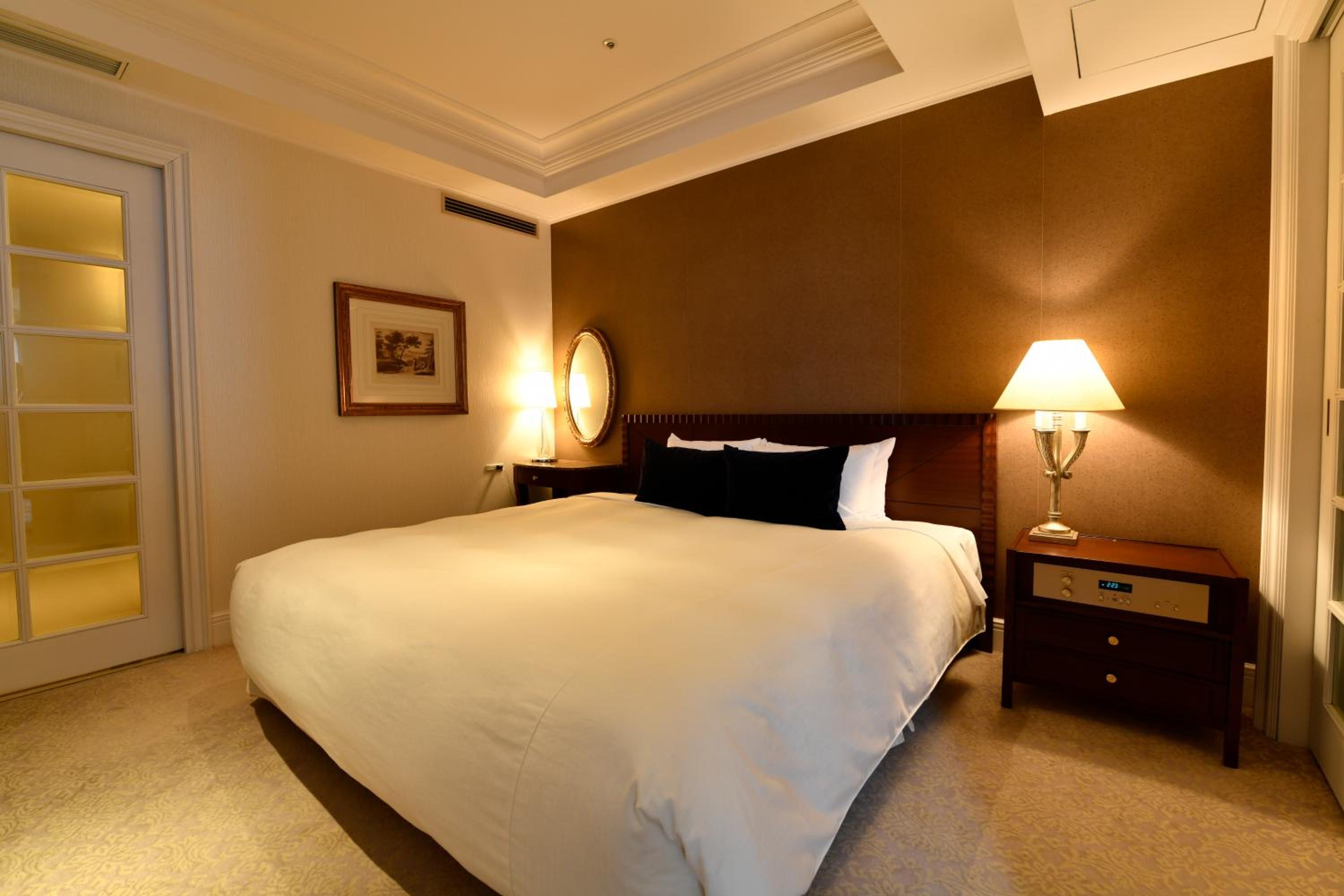 Check in after 3PM - Grand Suite Double Room - Main Building - Non-Smoking - Photo 1