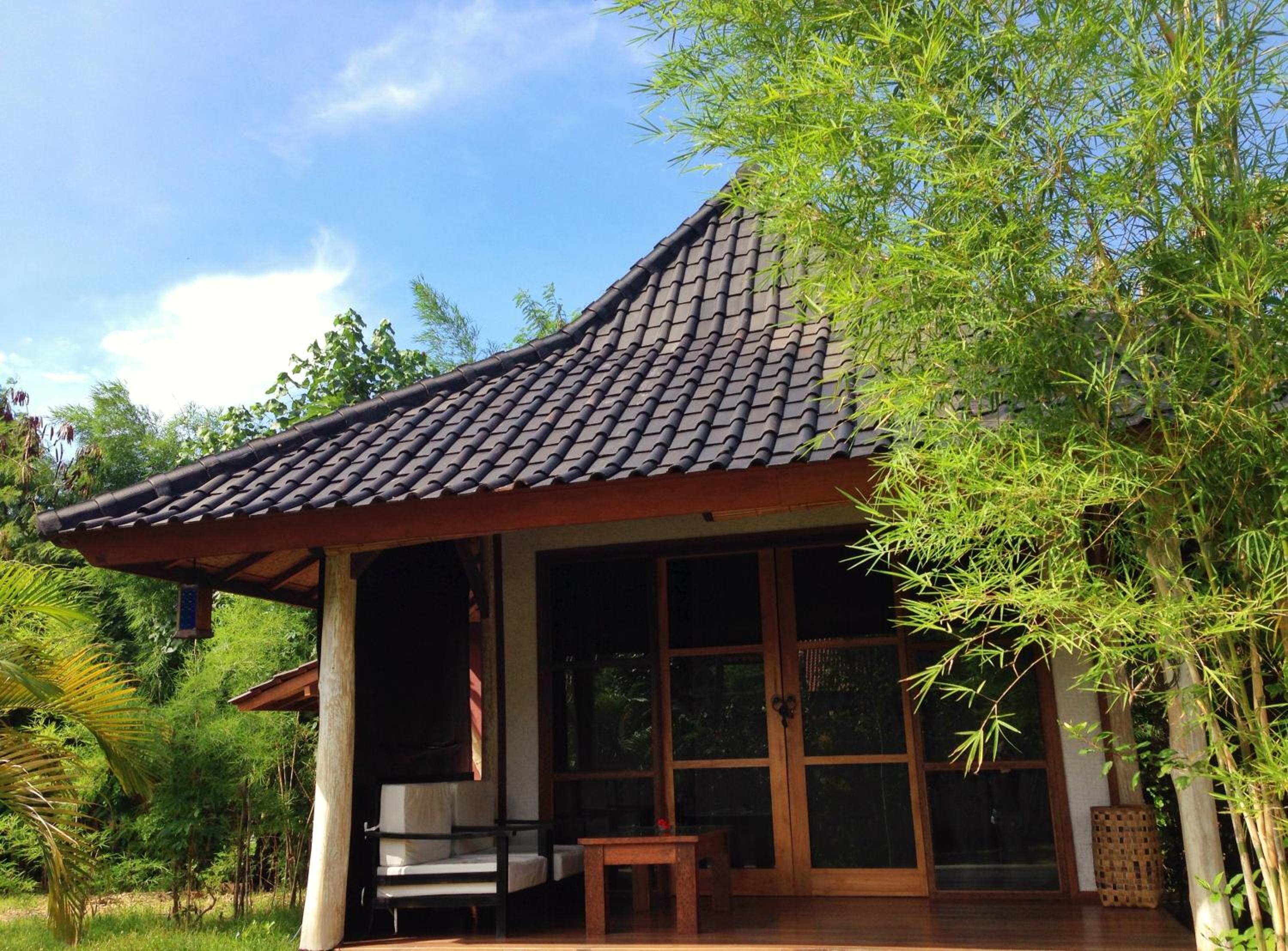 Wooden Bungalow with Private Garden - Photo 7