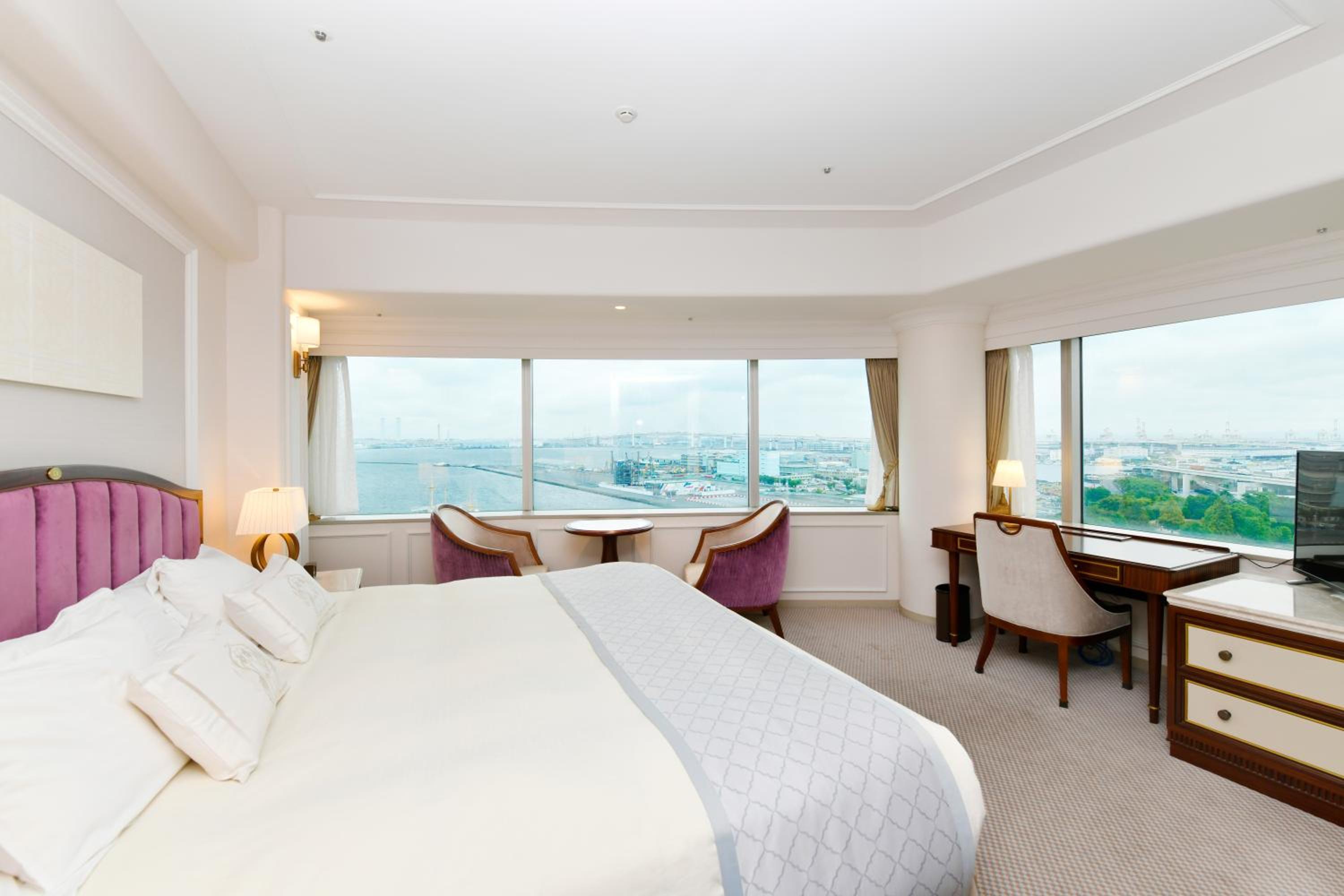 Check in after 3PM - Superior Floor Bayfront Corner Double Room - Tower Building - Non Smoking - Photo 3