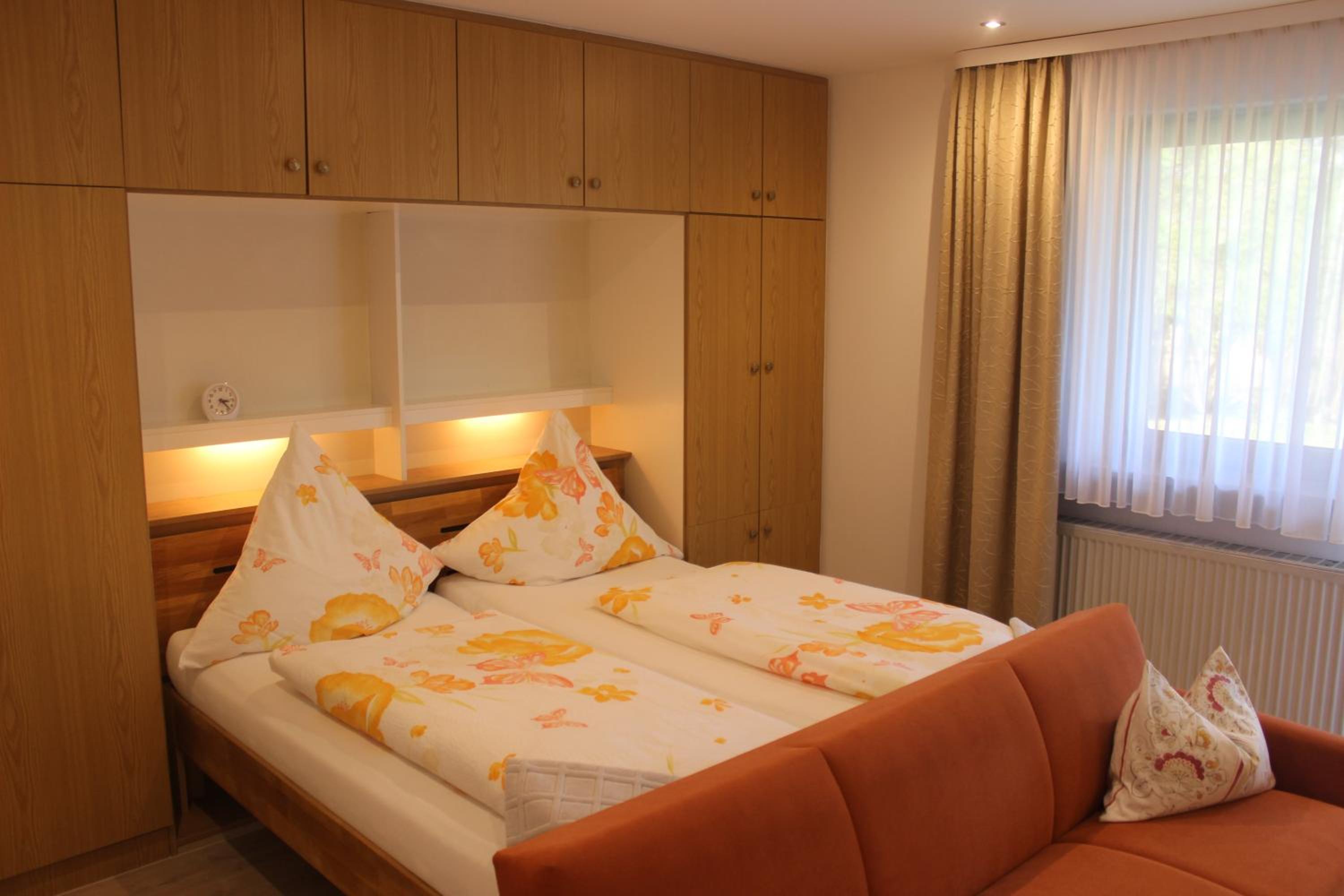 Apartment - Ground Floor photo 2
