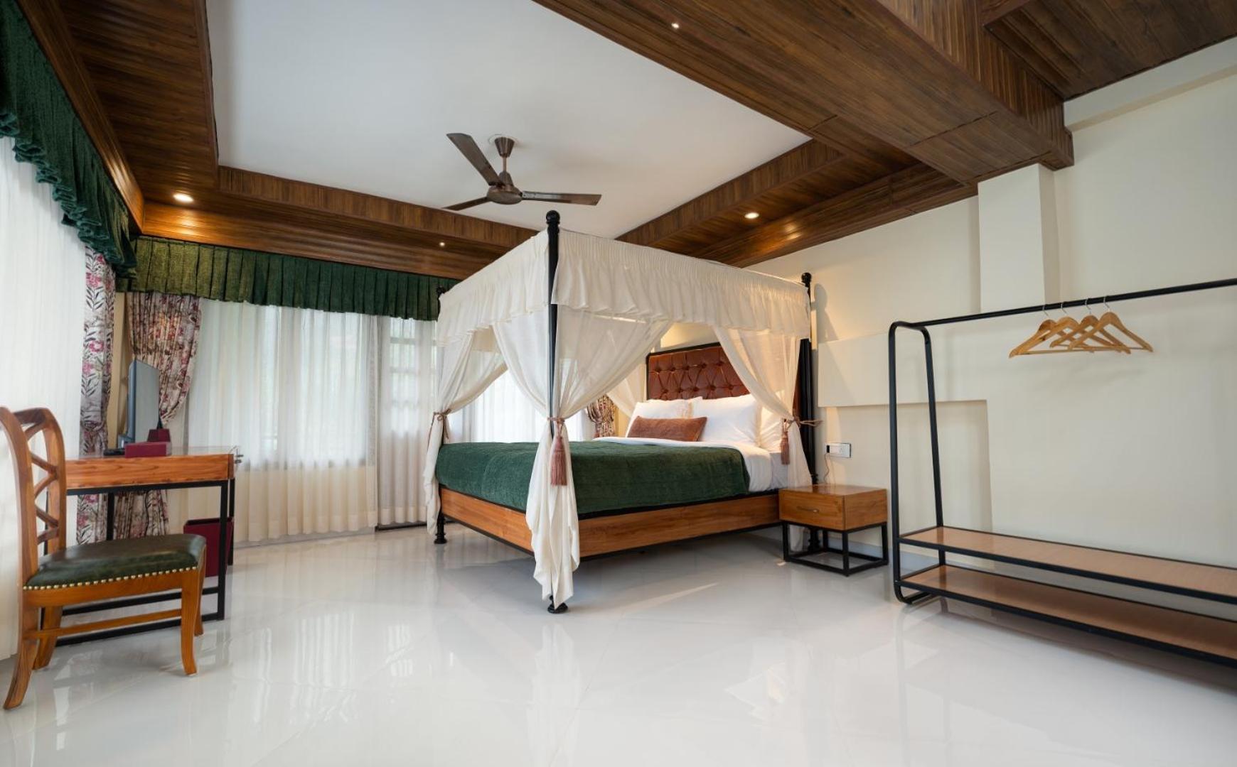Premium Suite With Balcony photo 3