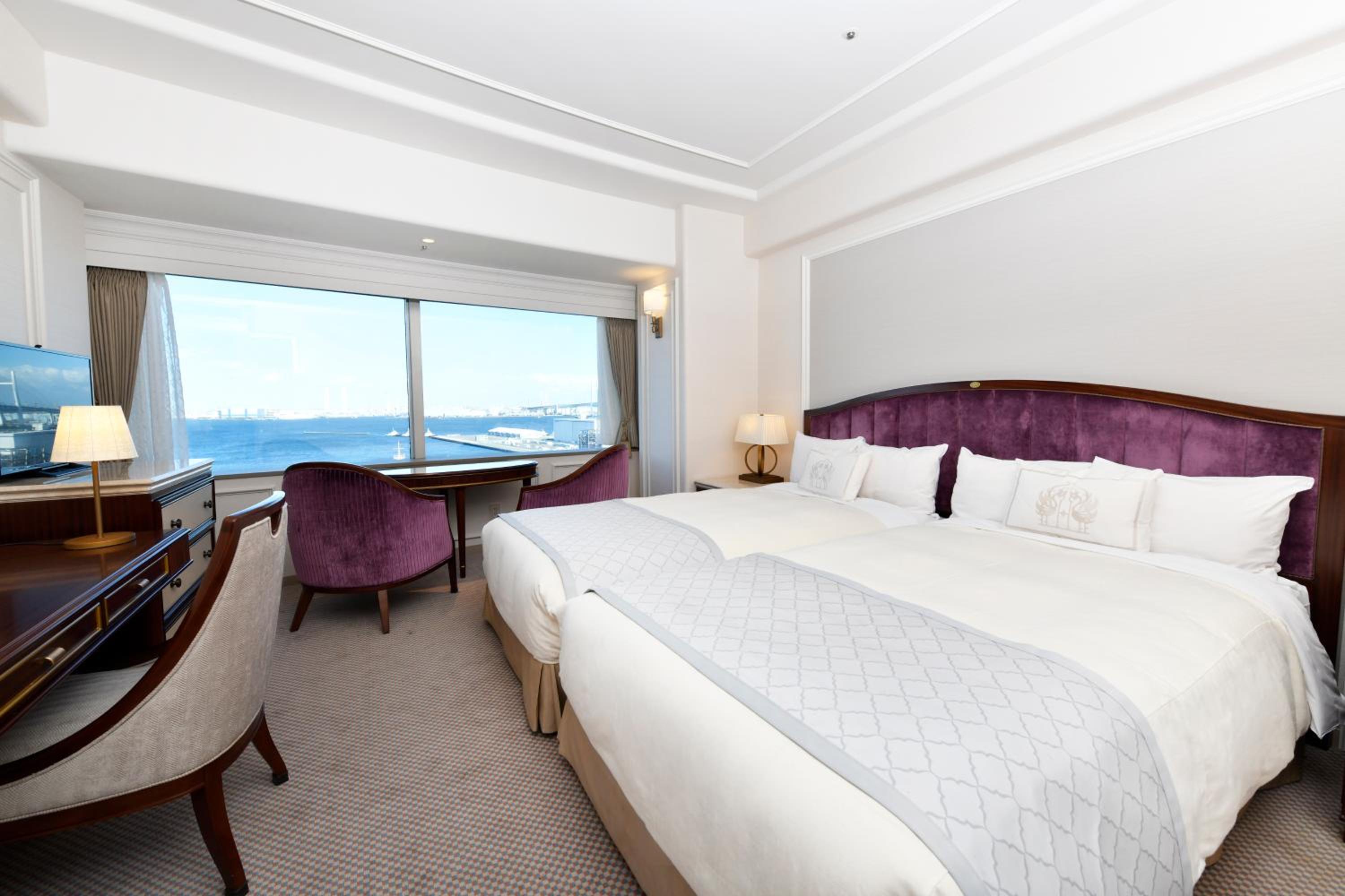 Check in after 3PM - Superior Floor Bayfront Twin Room - Tower Building - Non Smoking - Photo 1