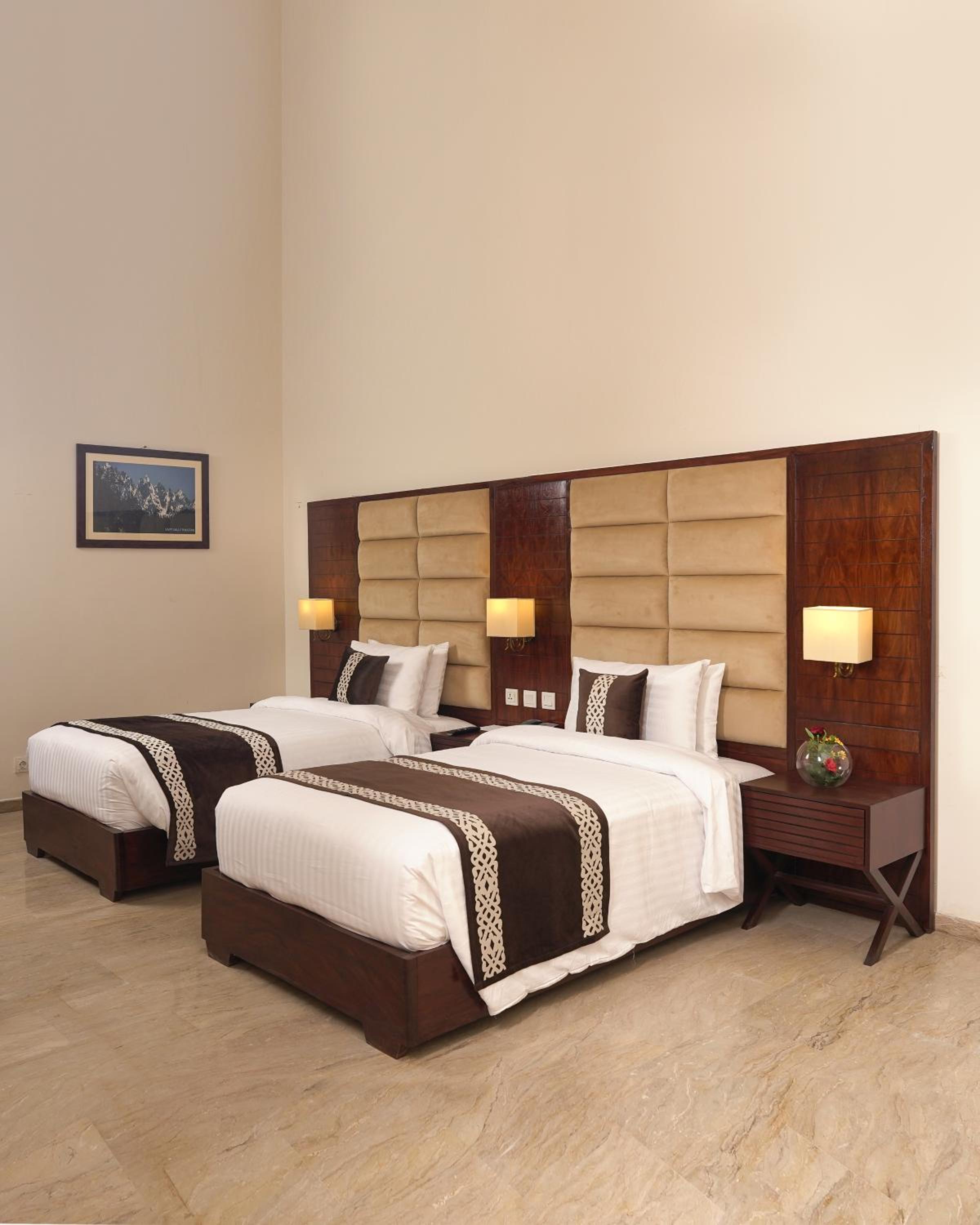 Deluxe Twin Room - Photo 1