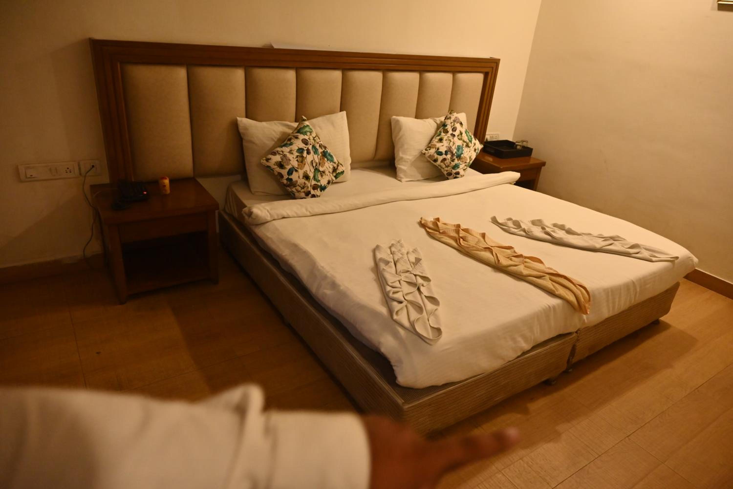 Deluxe Double Room photo 2