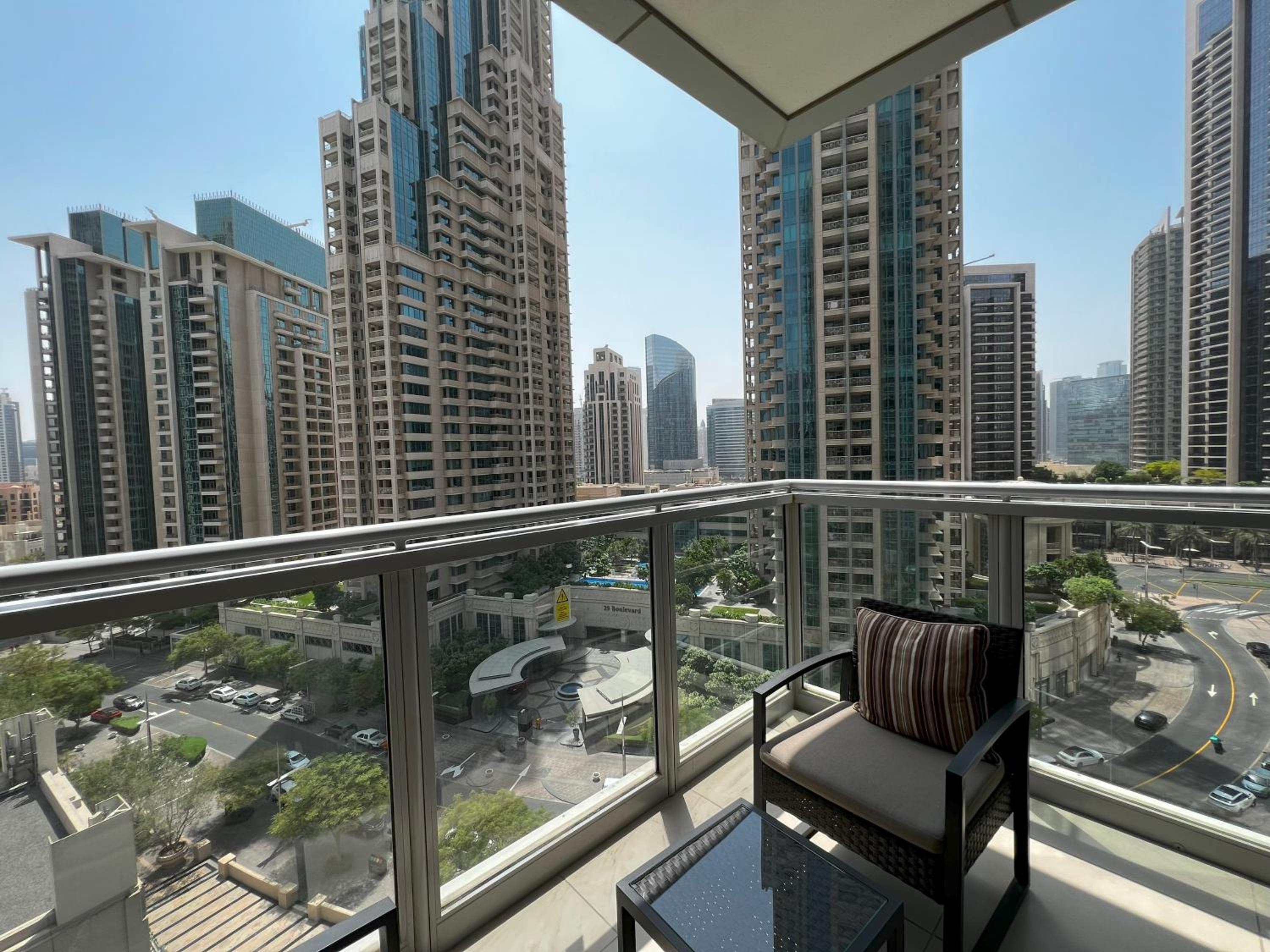 1 Bedroom, Balcony King, Downtown View, Non-Smoking, Complimentary Transfer to Kite Beach, Dubai Mall and Metro Station